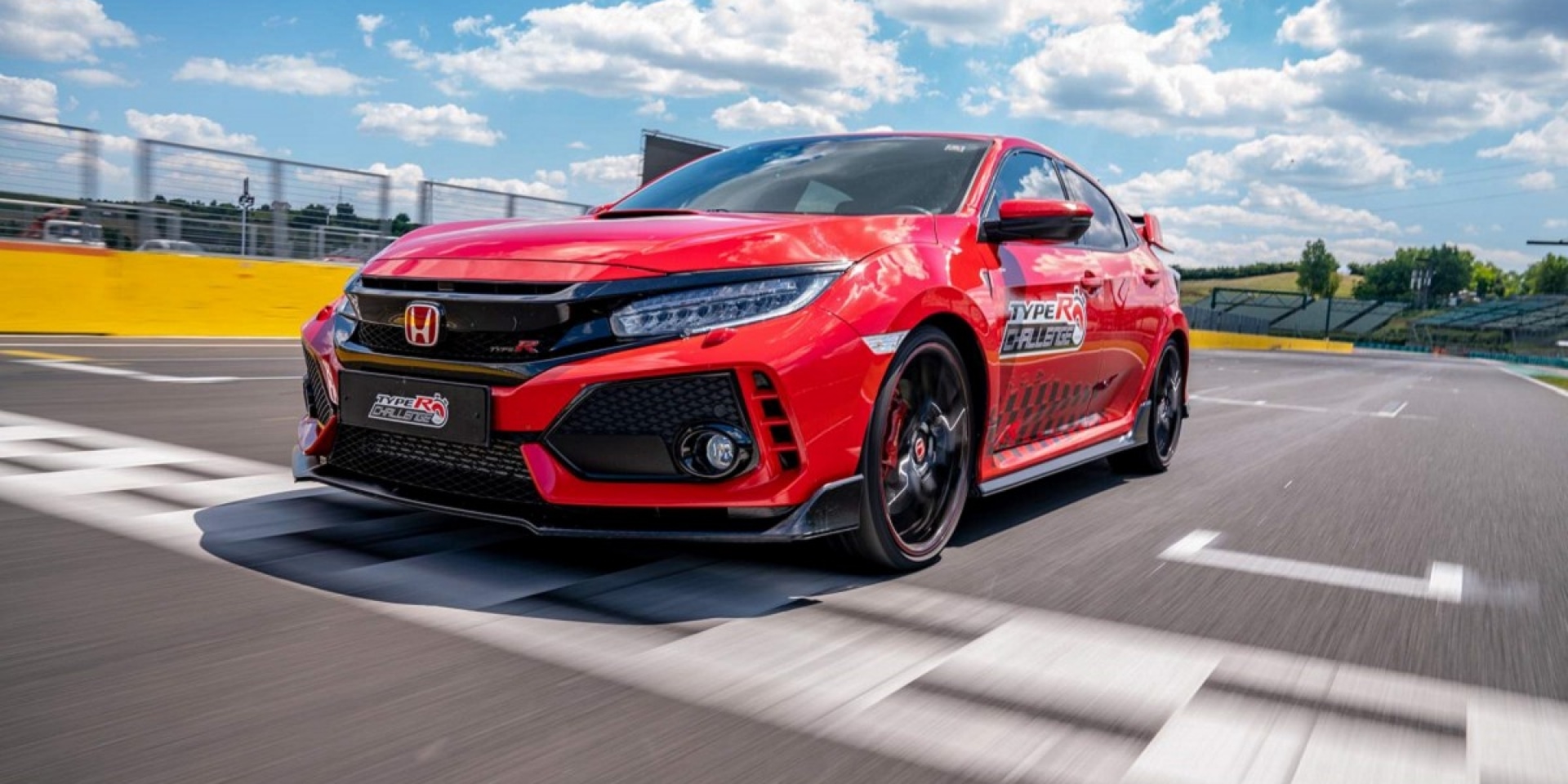 刷上癮，Honda Civic Type R破了五個賽道的前驅紀錄