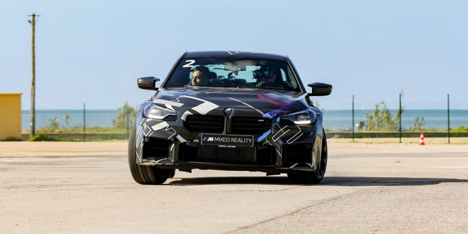 BMW M打造虛擬駕車環境，有如現實版瑪莉歐賽車