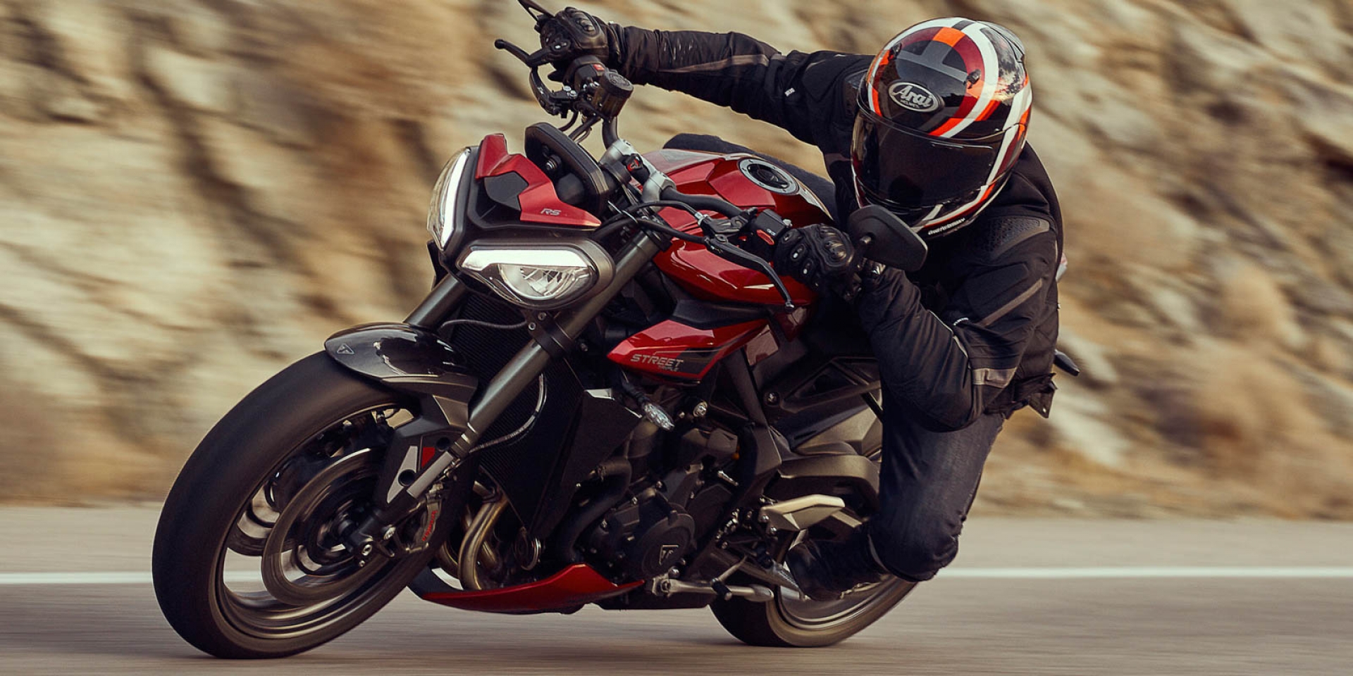 130PS馬力、頂級配備、騎姿更激進！2023 TRIUMPH STREET TRIPLE MOTO2™ EDITION 海外發表