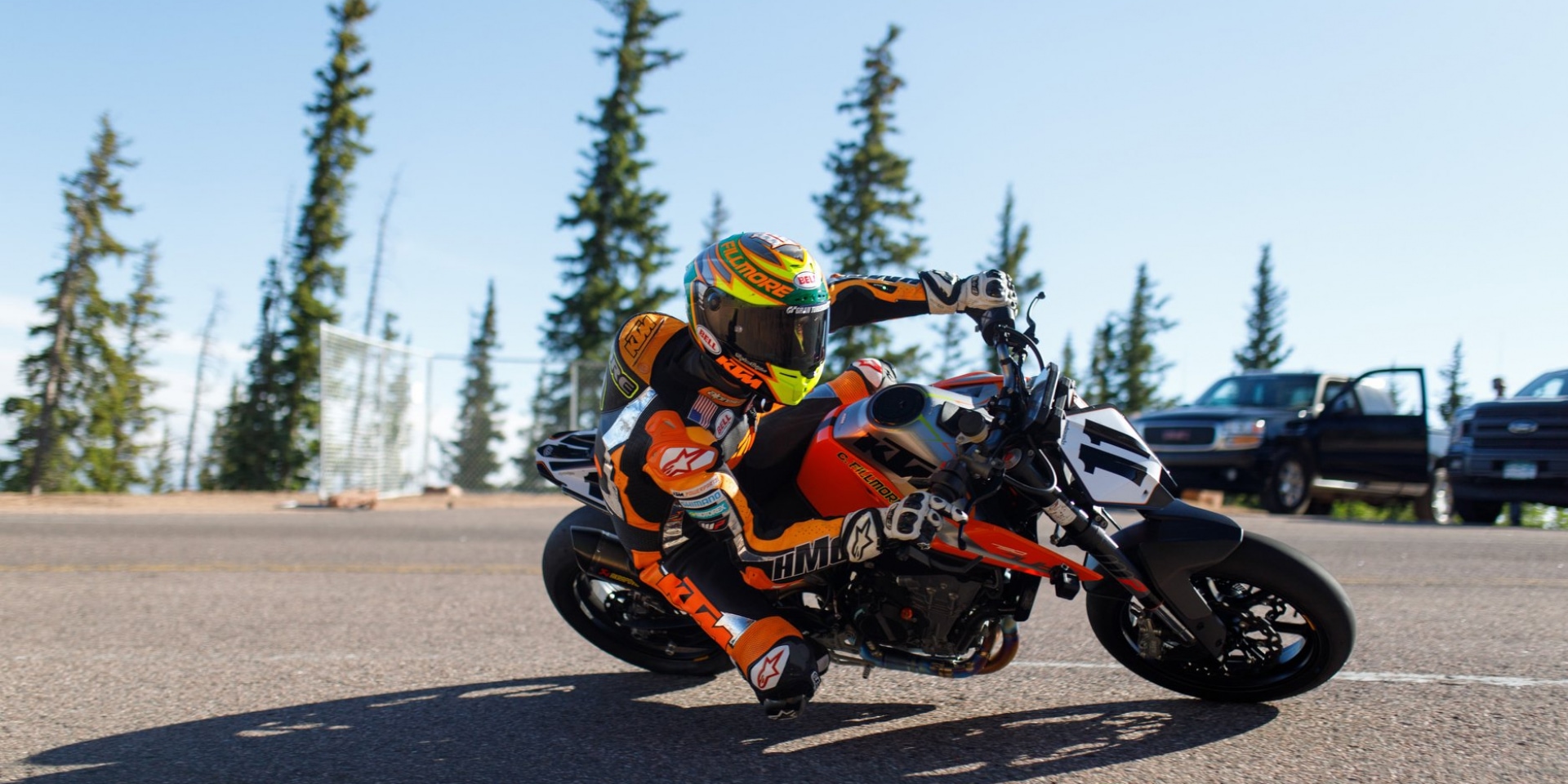 直衝雲霄的奧地利公爵。KTM 790 Duke打破派克峰賽道紀錄！