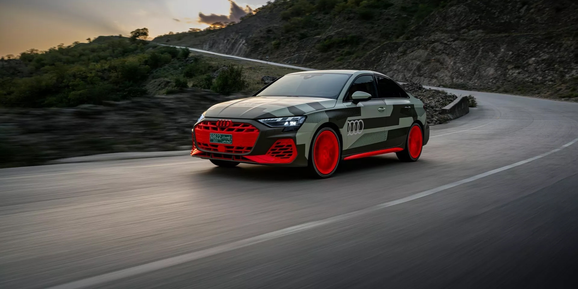 Audi小改款S3悄悄發布最新照片，動力小幅提升4.7秒破百