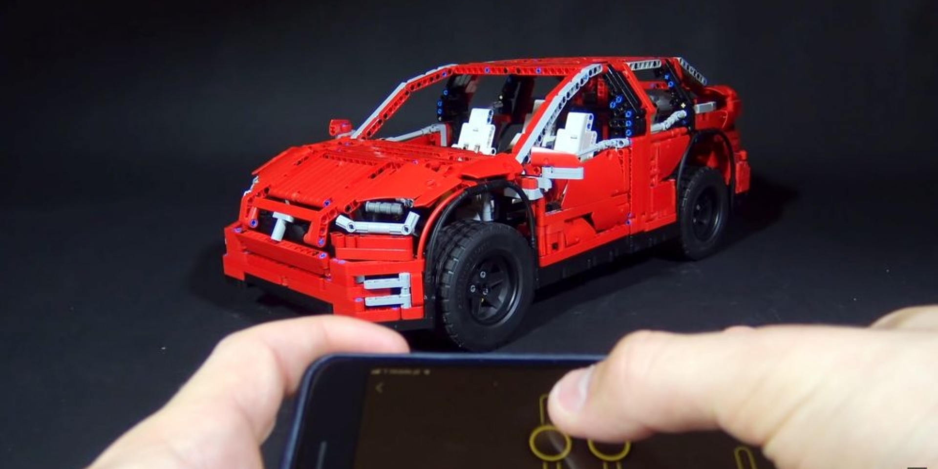 Lego Technic又出新品？動手打造1:10的Model X！
