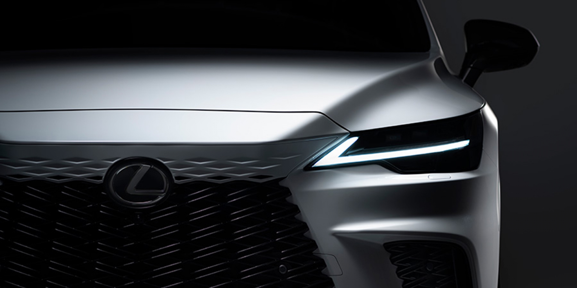 Lexus大改款RX外觀曝光 全新油電頂級動力確認