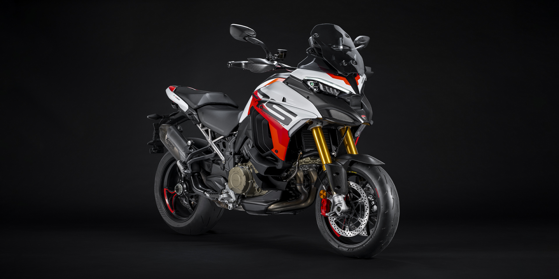 Panigale V4引擎上身，賽道、市區通勤兩相宜！Ducati Multistrada V4 RS正式亮相