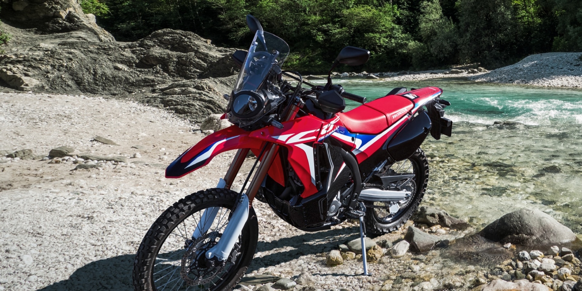 一顆不夠那就裝兩顆吧！HONDA CRF250L/Rally『雙火星塞』專利曝光