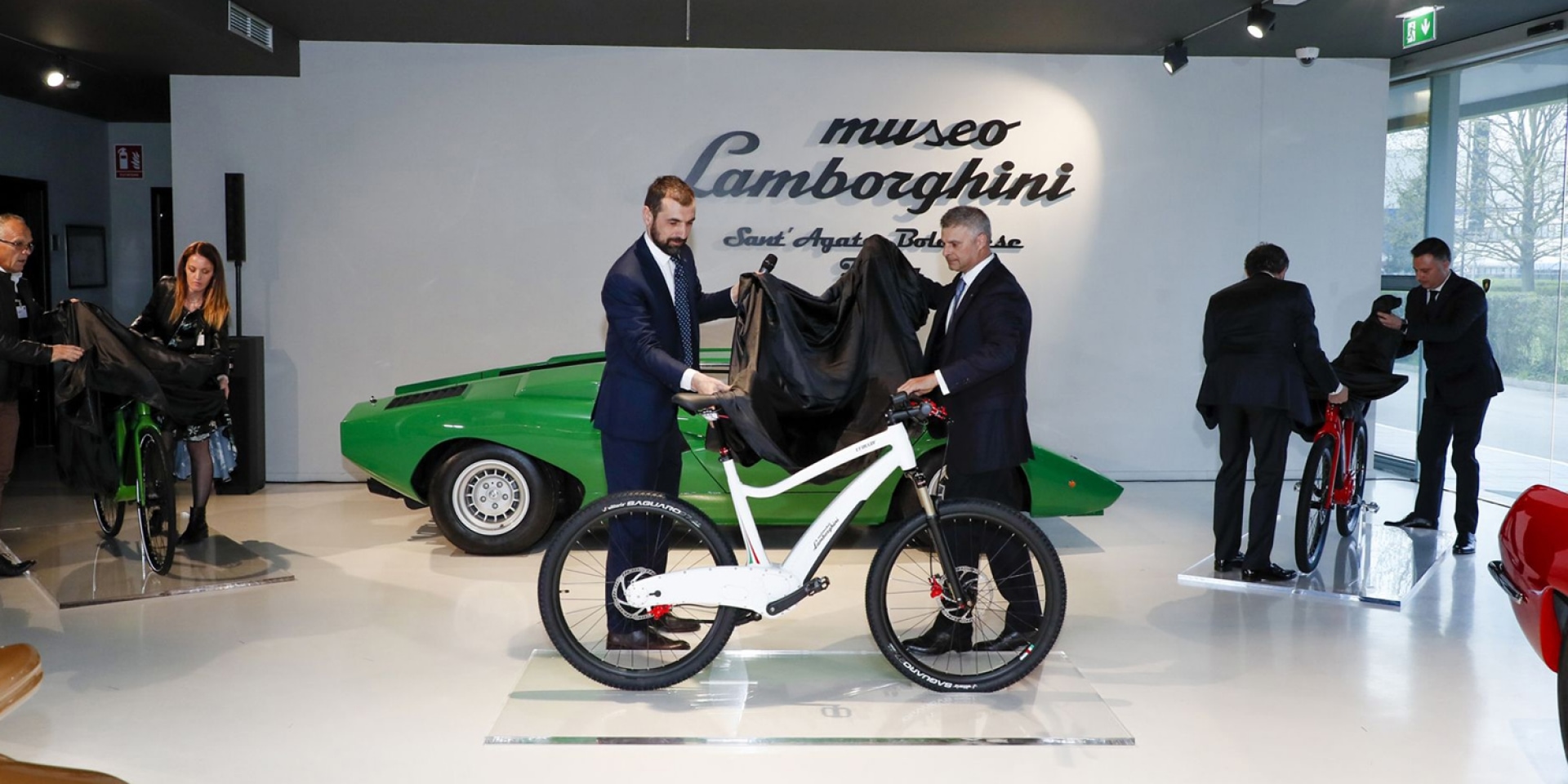 有休旅車還不夠，Lamborghini推出電動自行車