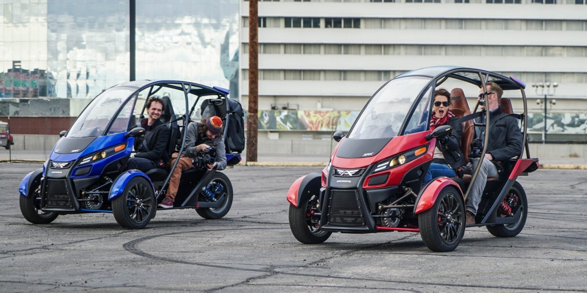 Arcimoto獲得450萬美金挹注，電動三輪車明年量產！