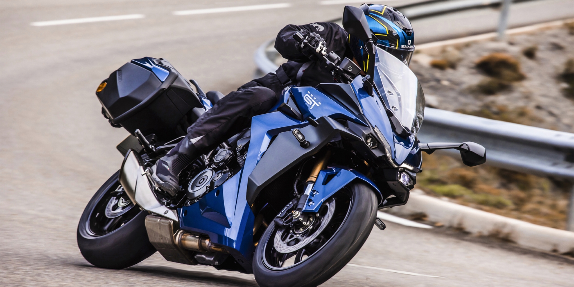 全彩儀表、手機連線導航加入！Suzuki GSX-S1000GT旗艦跑旅發表