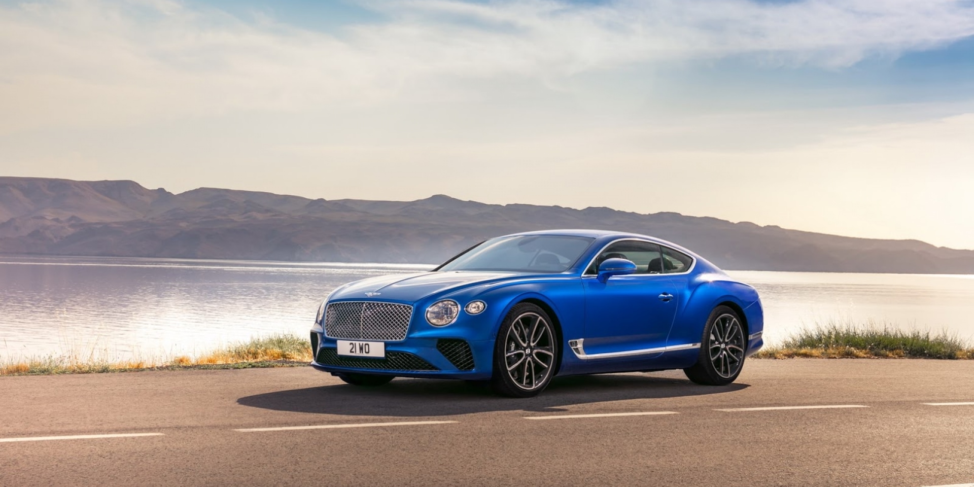 奢華頂級跑車代表，新一代Bentley Continental GT展現極致