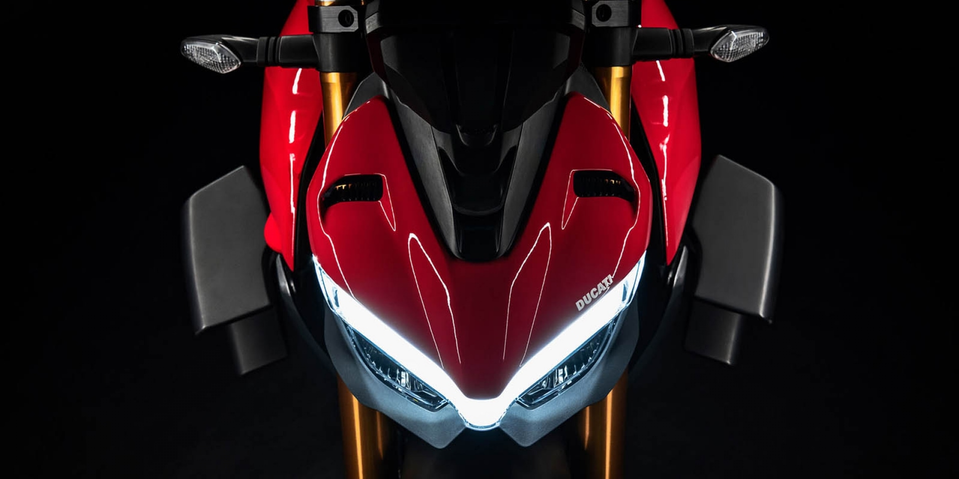 Ducati「雙缸」街頭幹架王？Streetfighter V2有望推出！