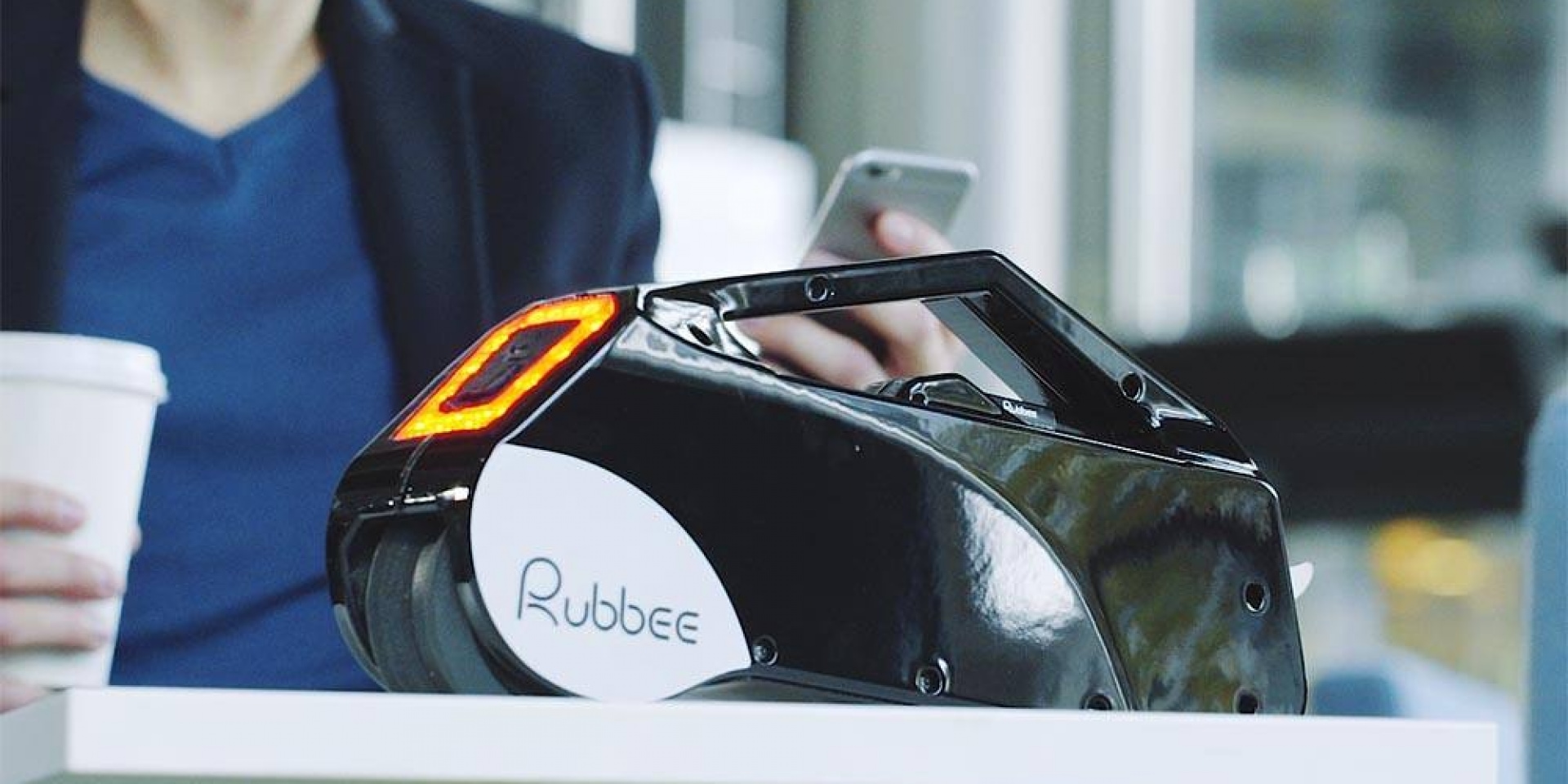 無痛升級電動助行車，Rubbee X讓你騎乘更輕鬆