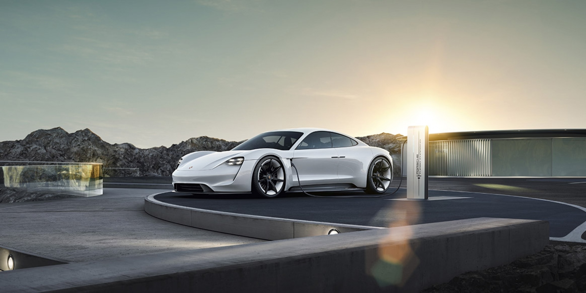 官方新聞稿。Porsche 公布最新車系命名 Mission E：保時捷旗下首款純電動力超跑正式命名為Taycan