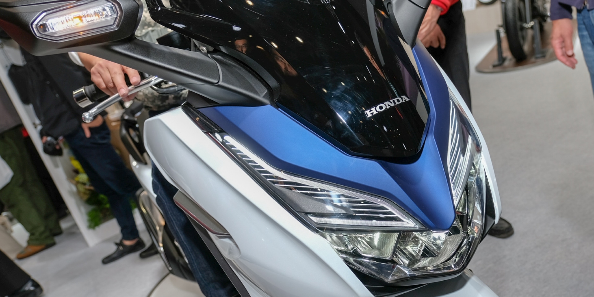 東京摩托車展。配備滿點 2018 HONDA FORZA 300