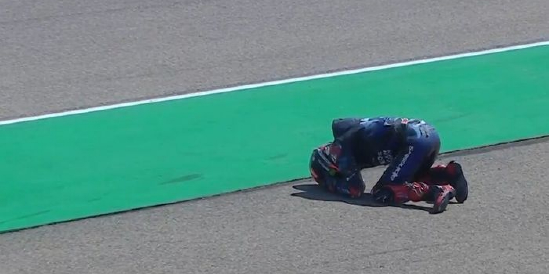 無情遭波及！Fabio Quartararo：Marquez滑了一下，我撞到他的後輪，我不太記得細節！