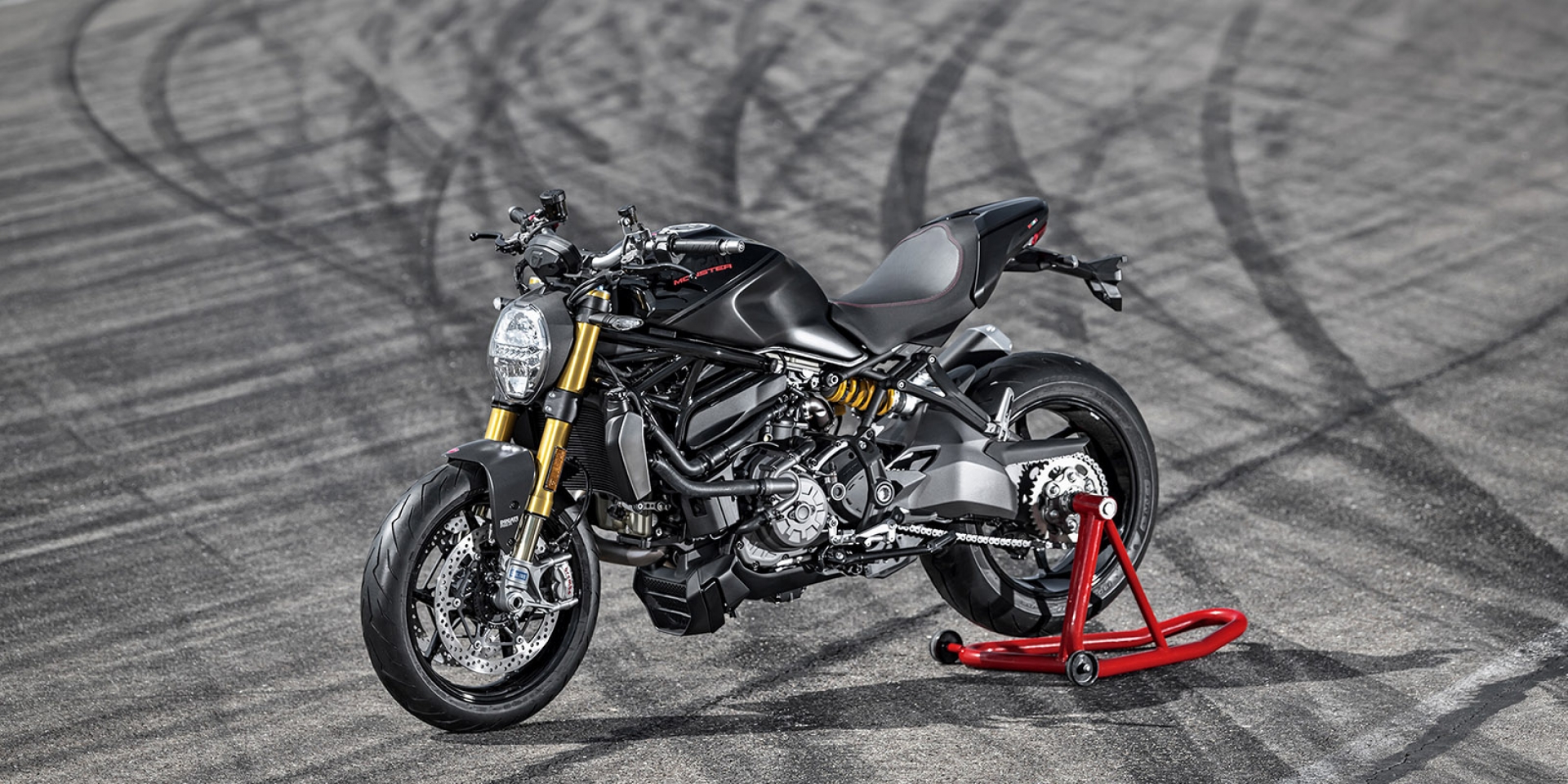 黑惡魔來襲，全車黑化售價微漲400鎂！2020 DUCATI MONSTER 1200 S ‘BLACK ON BLACK’