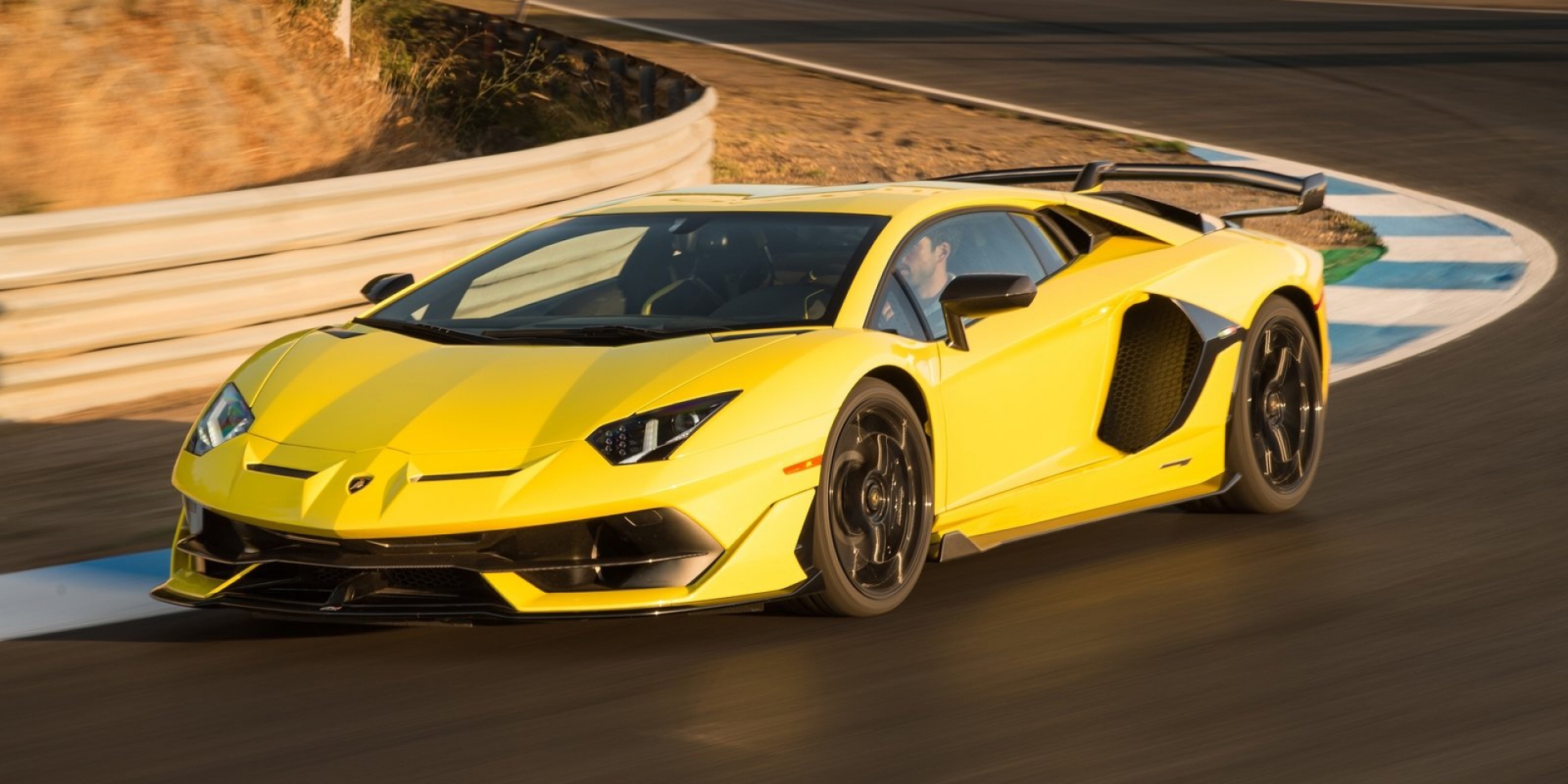 12缸精神不能死！下一代Lamborghini Aventador將繼續採用V12自然進氣引擎