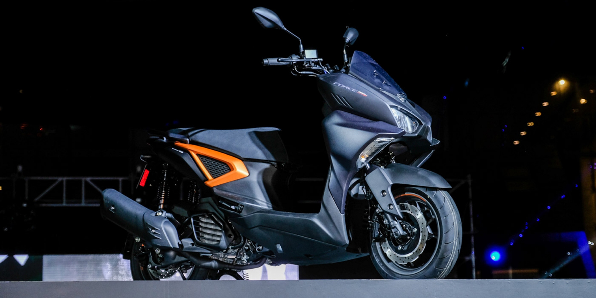 VVA水冷引擎、TCS循跡上身。YAMAHA FORCE 2.0 九萬九正式發表！