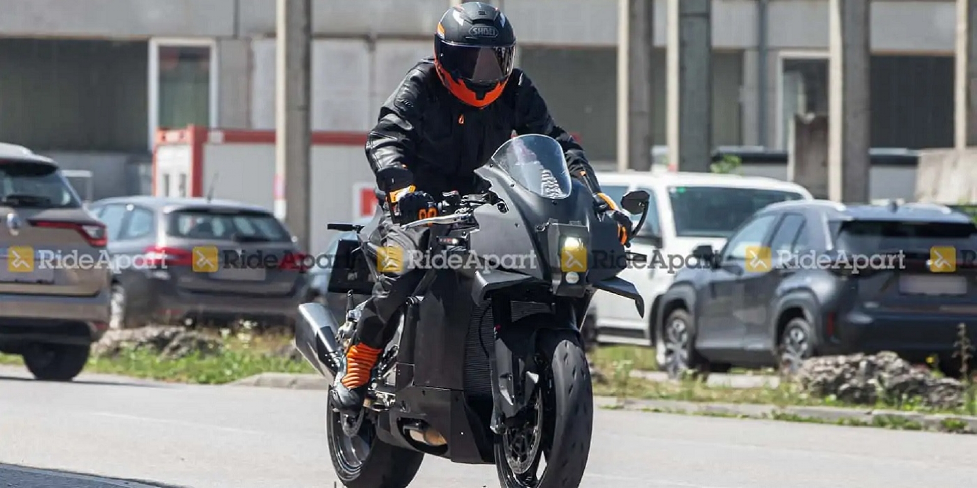 與990 Duke一同告別昆蟲燈！KTM RC 990測試車照曝光