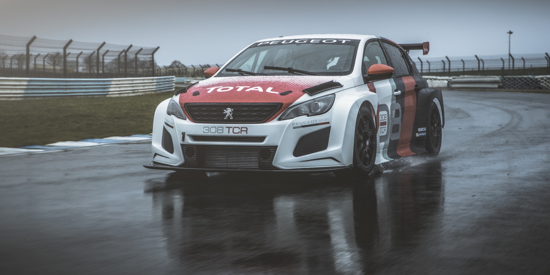 性能更強大，Peugeot 308 Racing Cup進化308 TCR