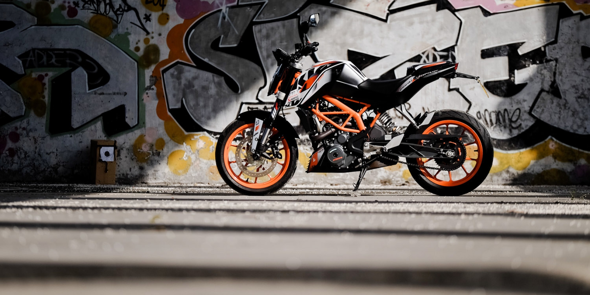 街頭好動份子。KTM 390 DUKE