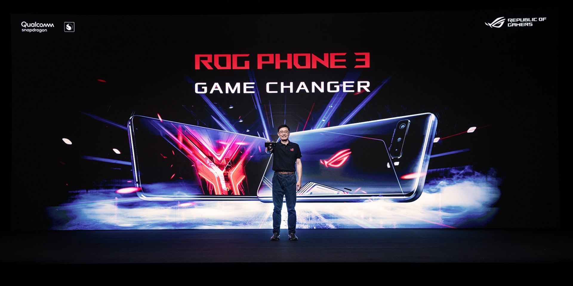 最敢給的電競手機！華碩ROG Phone 3登場！