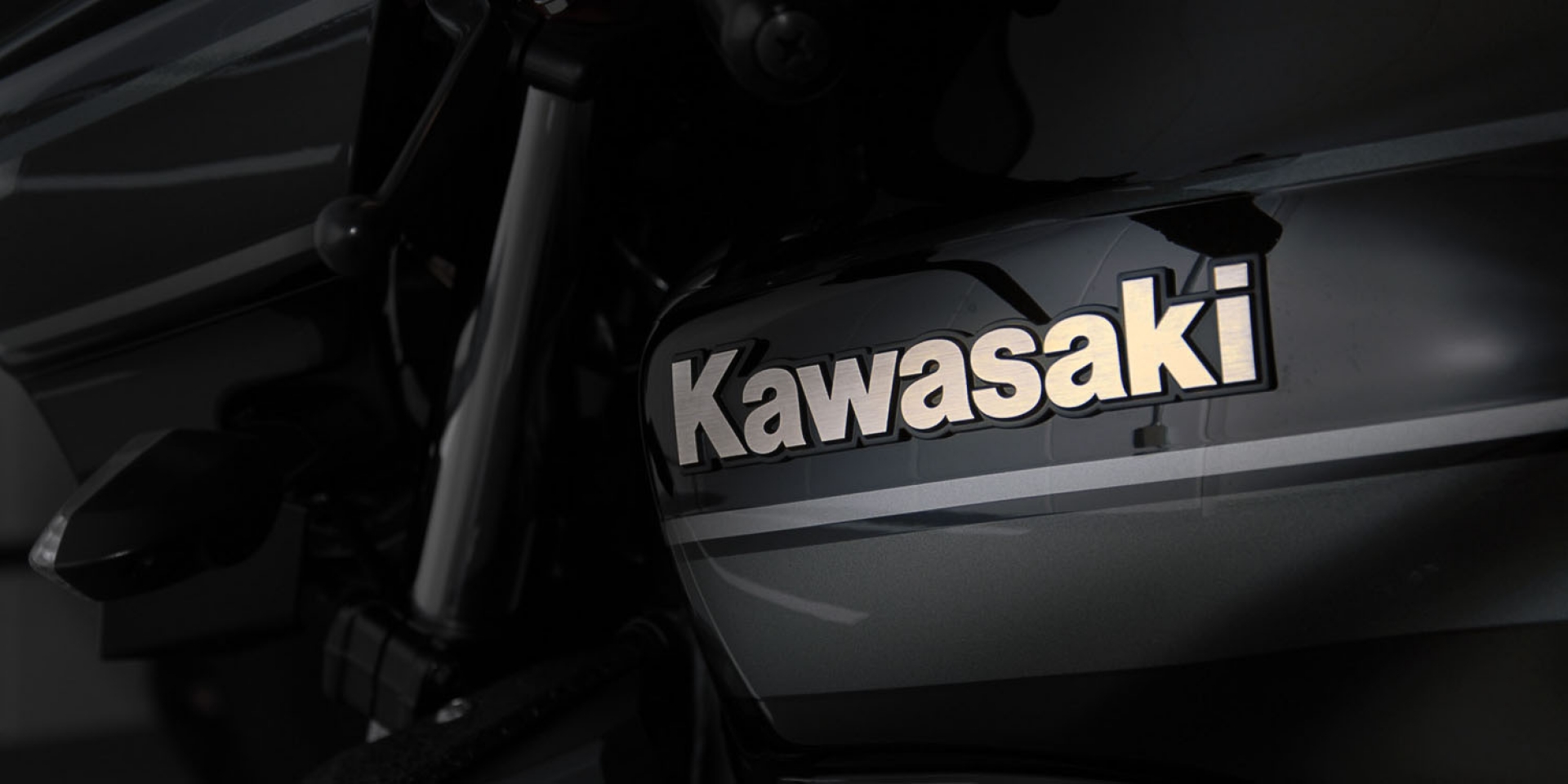 經典最終篇。Kawasaki ZRX1200 FINAL EDITION