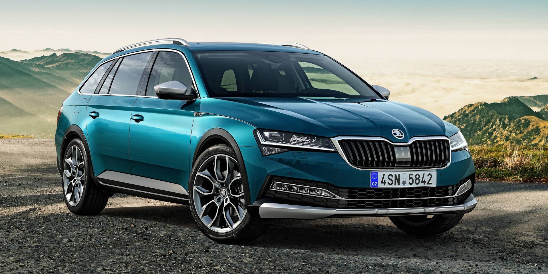 新科技搭載，Skoda Superb改款登場！