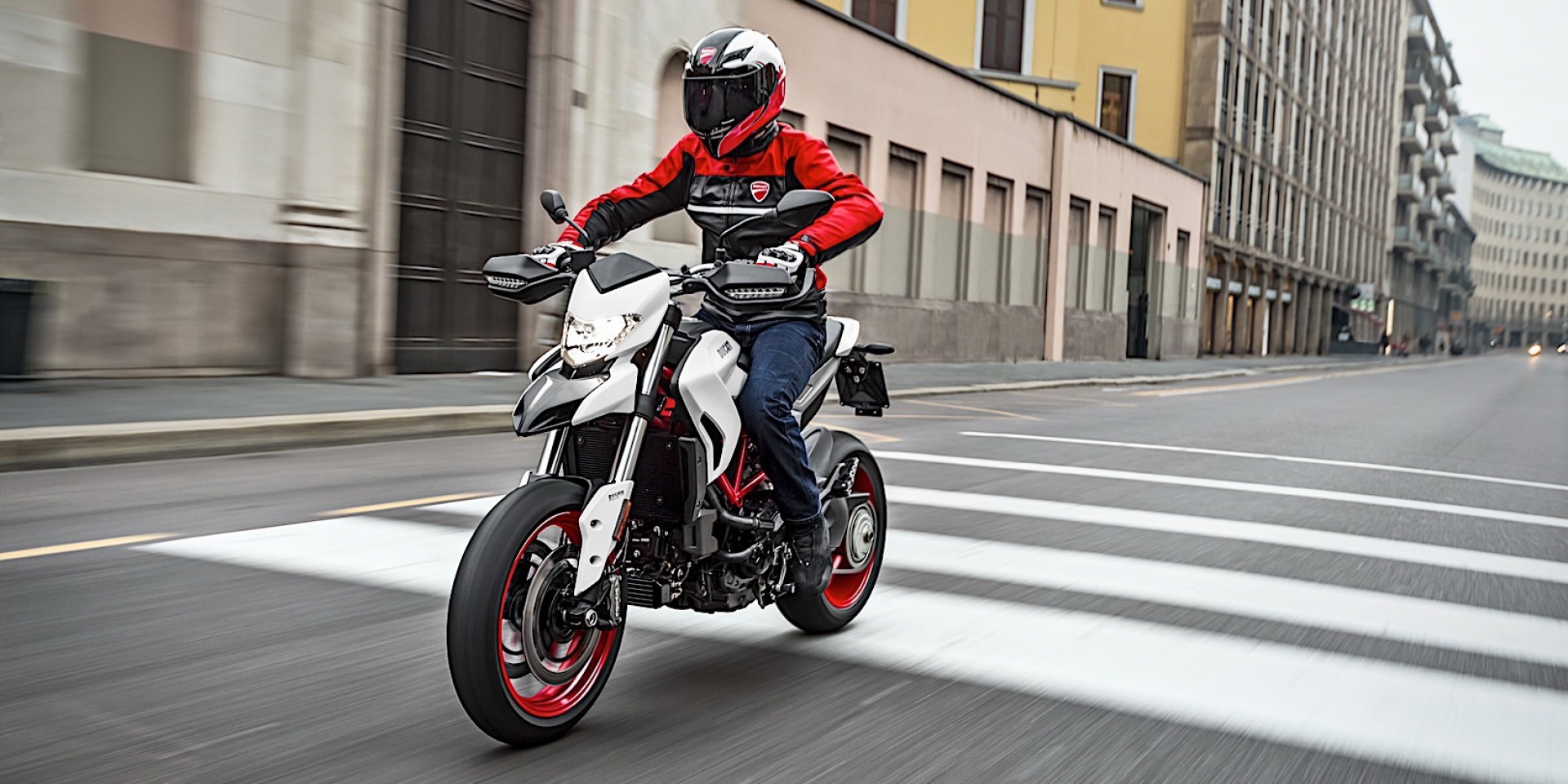 新色新氣象，2018 Ducati Hypermotard 939更加醒目！
