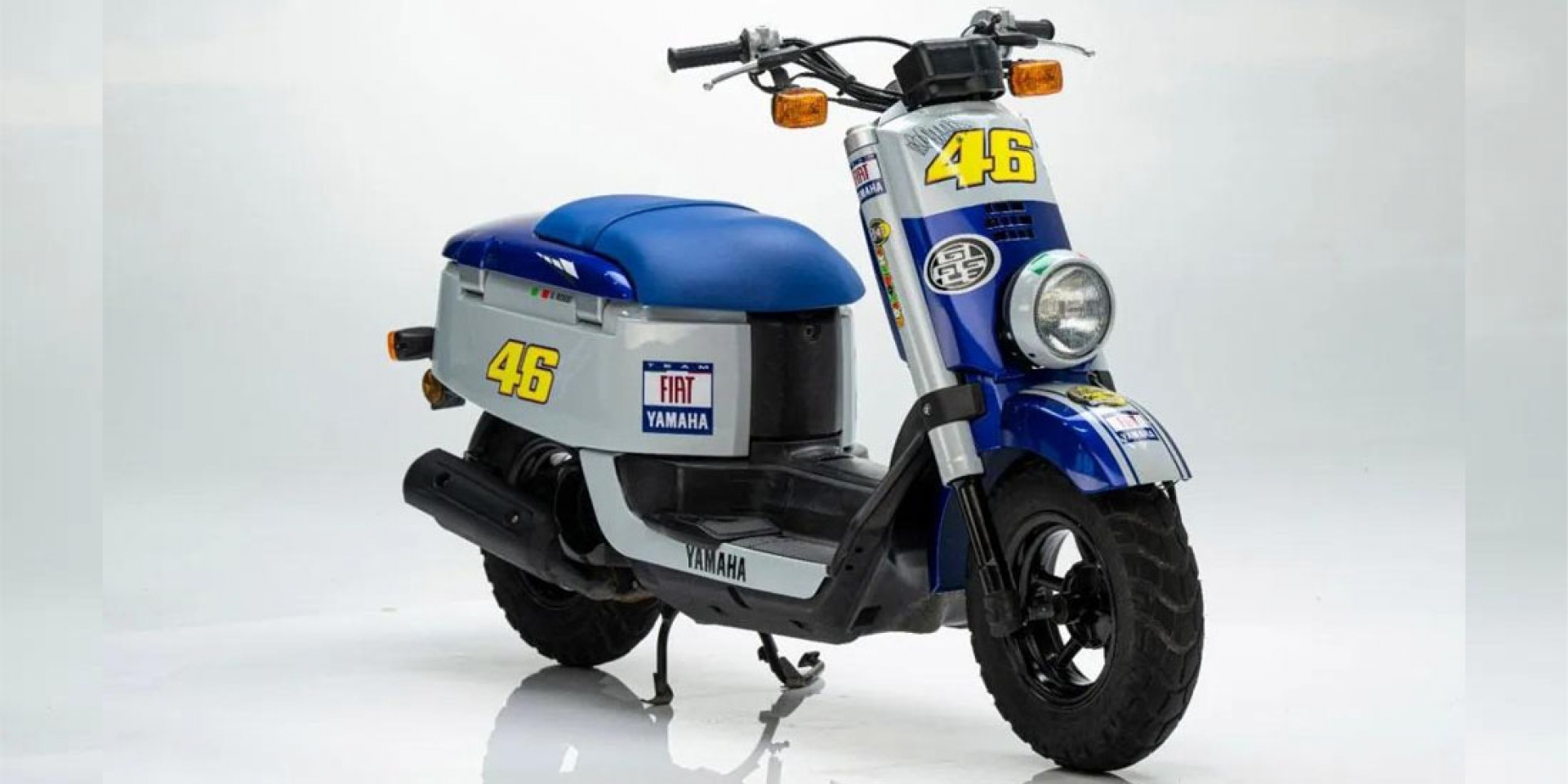 Valentino Rossi的YAMAHA Giggle 50 GP塗裝簽名車慈善拍賣中！