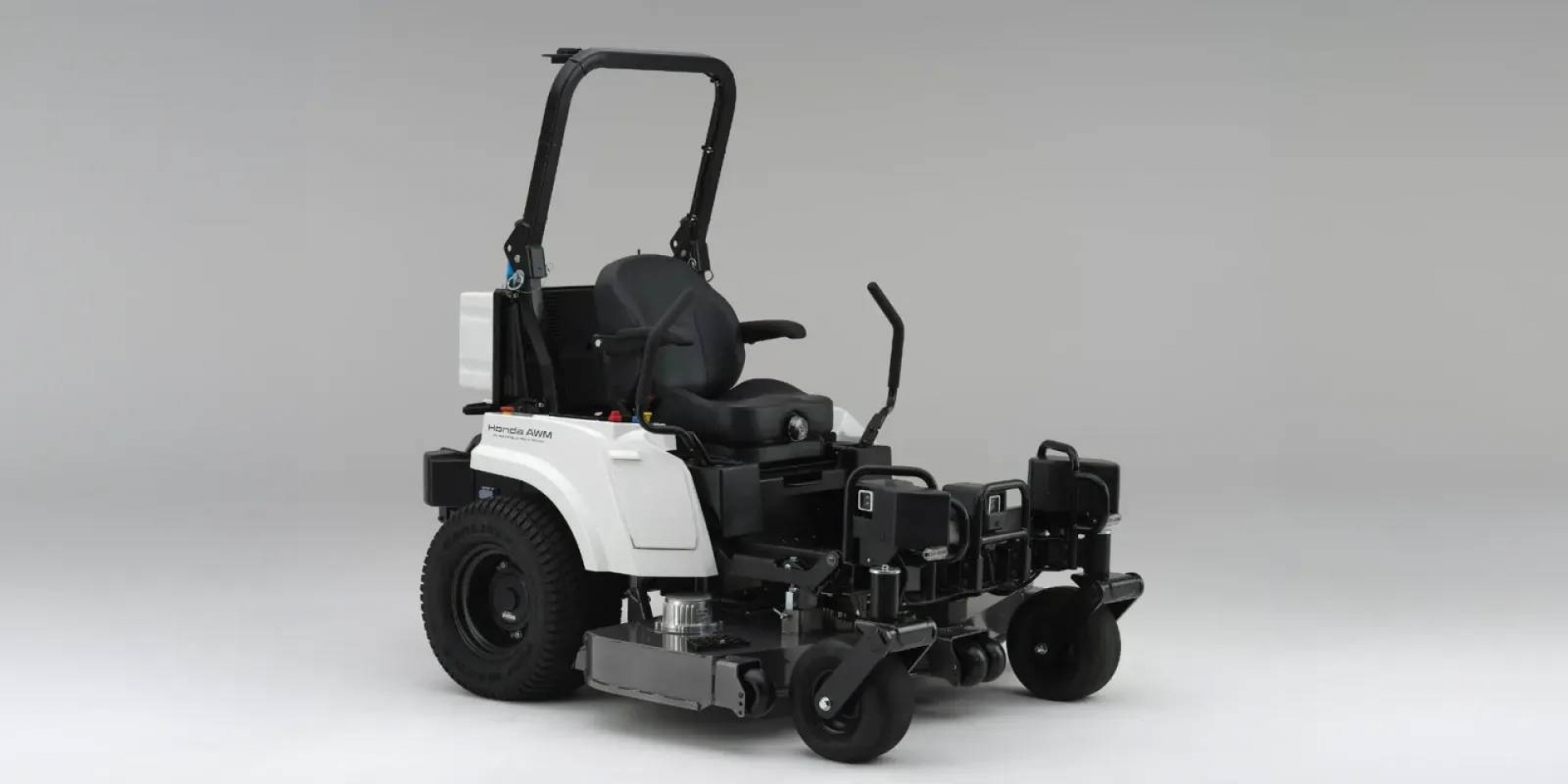 Honda Autonomous Work Mower：純電零碳排、高精度定位、主動學習路線自主運作的新科技割草機！