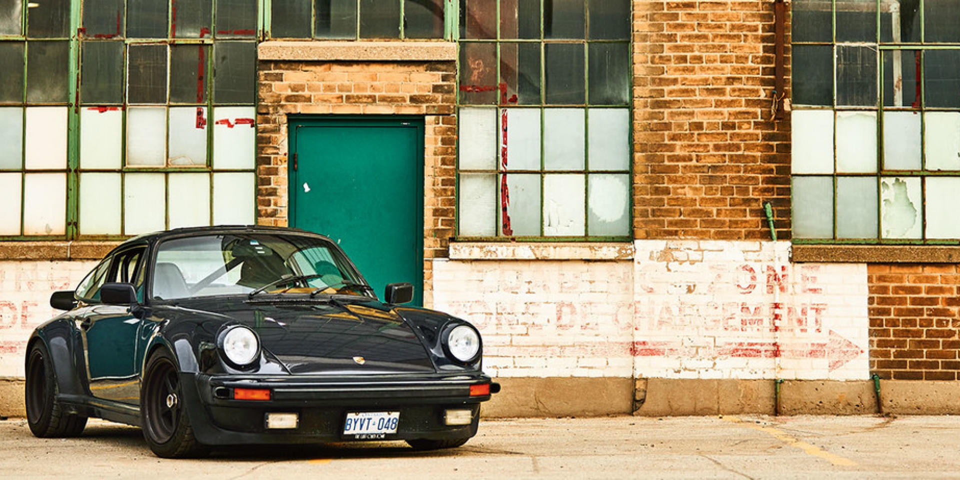 老車不死，1975年Porsche 911 Turbo 突破160萬公里