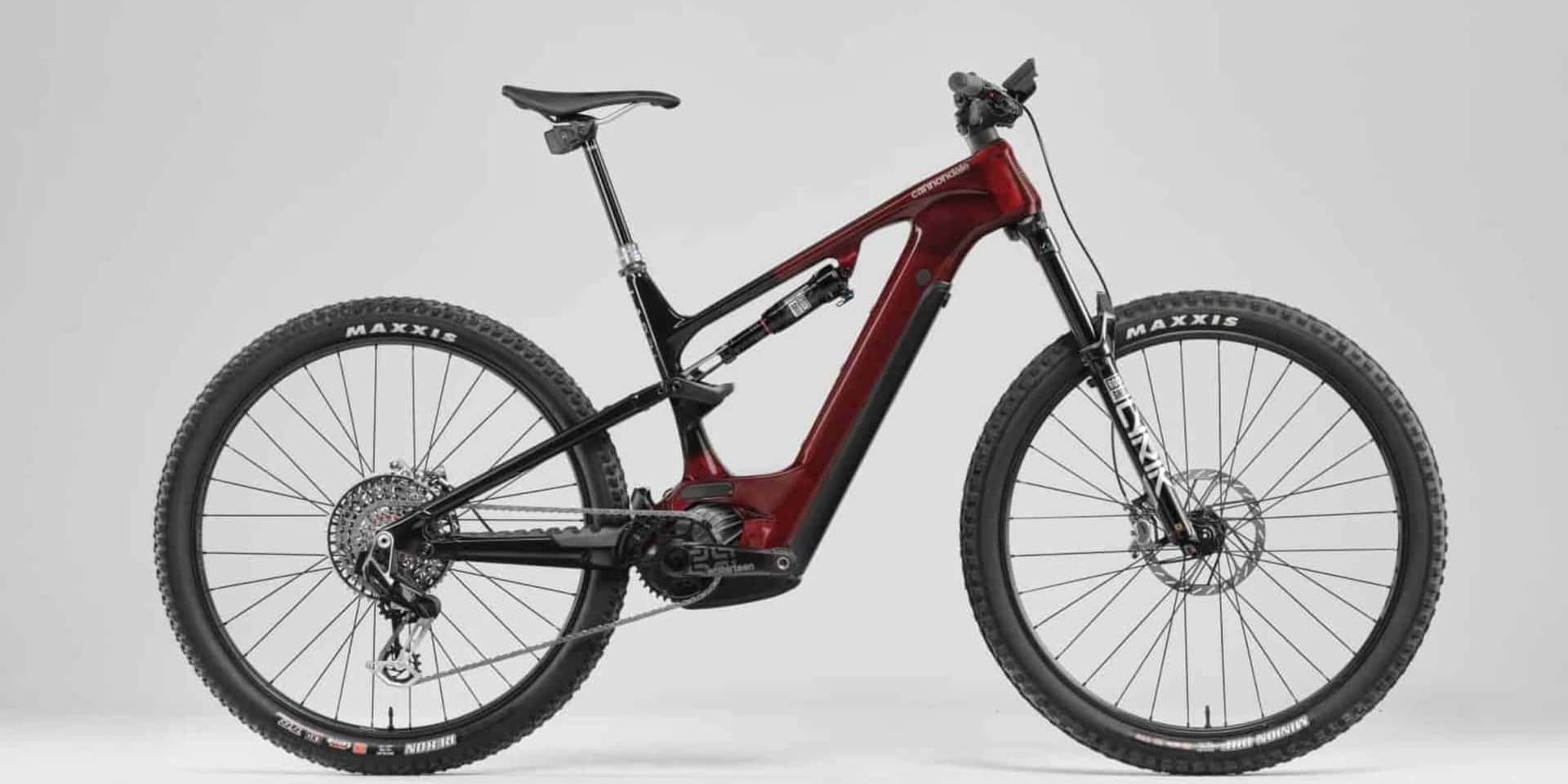 Cannondale Moterra Neo LAB71：RockShox 懸吊、Sram XX Eagle AXS 變速系統、Bosch CX Race 馬達，頂級好料滿載的電動登山車！