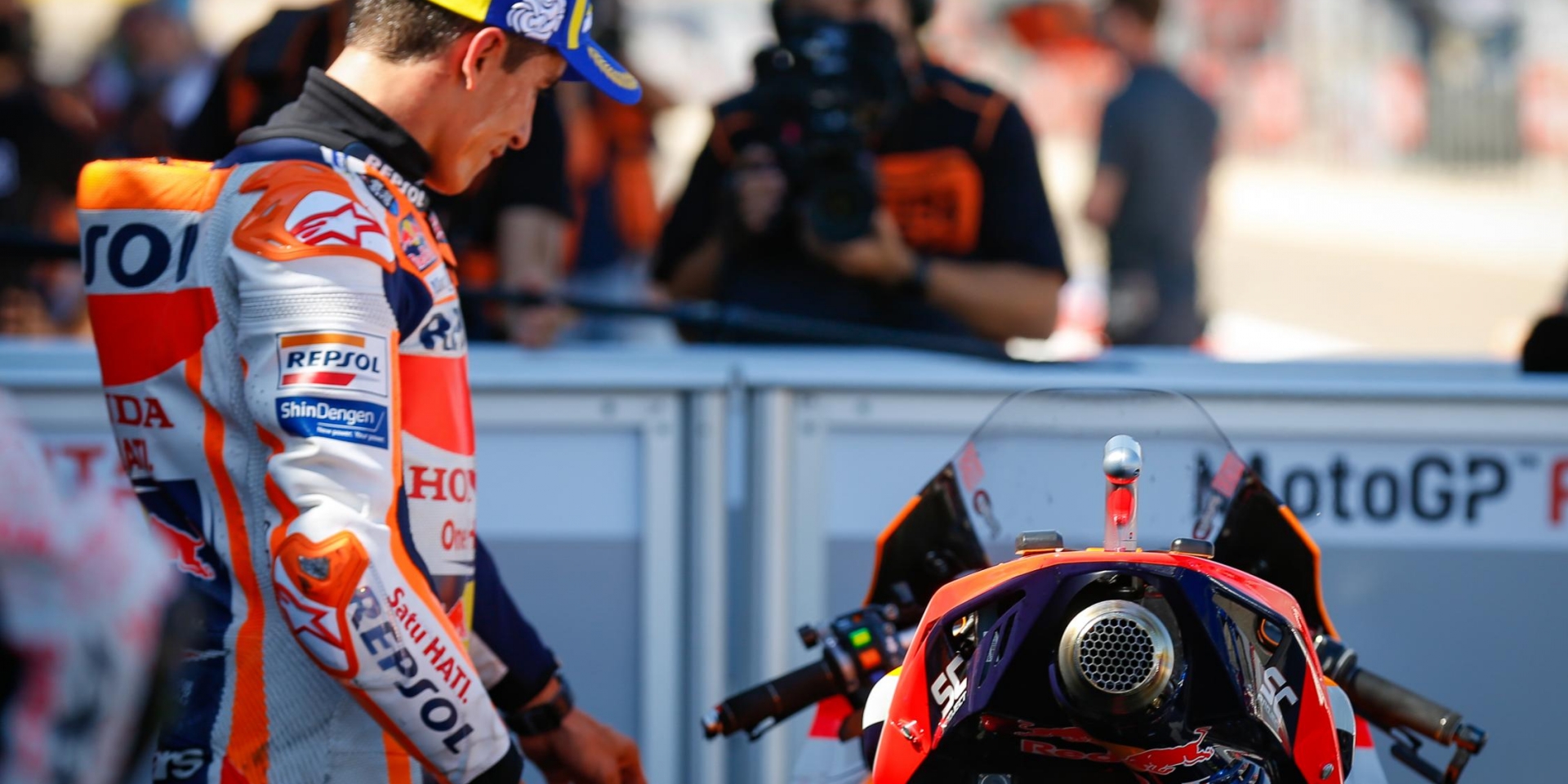 是Dovi的Deja Vu！Marc Marquez：Bagnaia跟Dovi很像，但彎速更快！