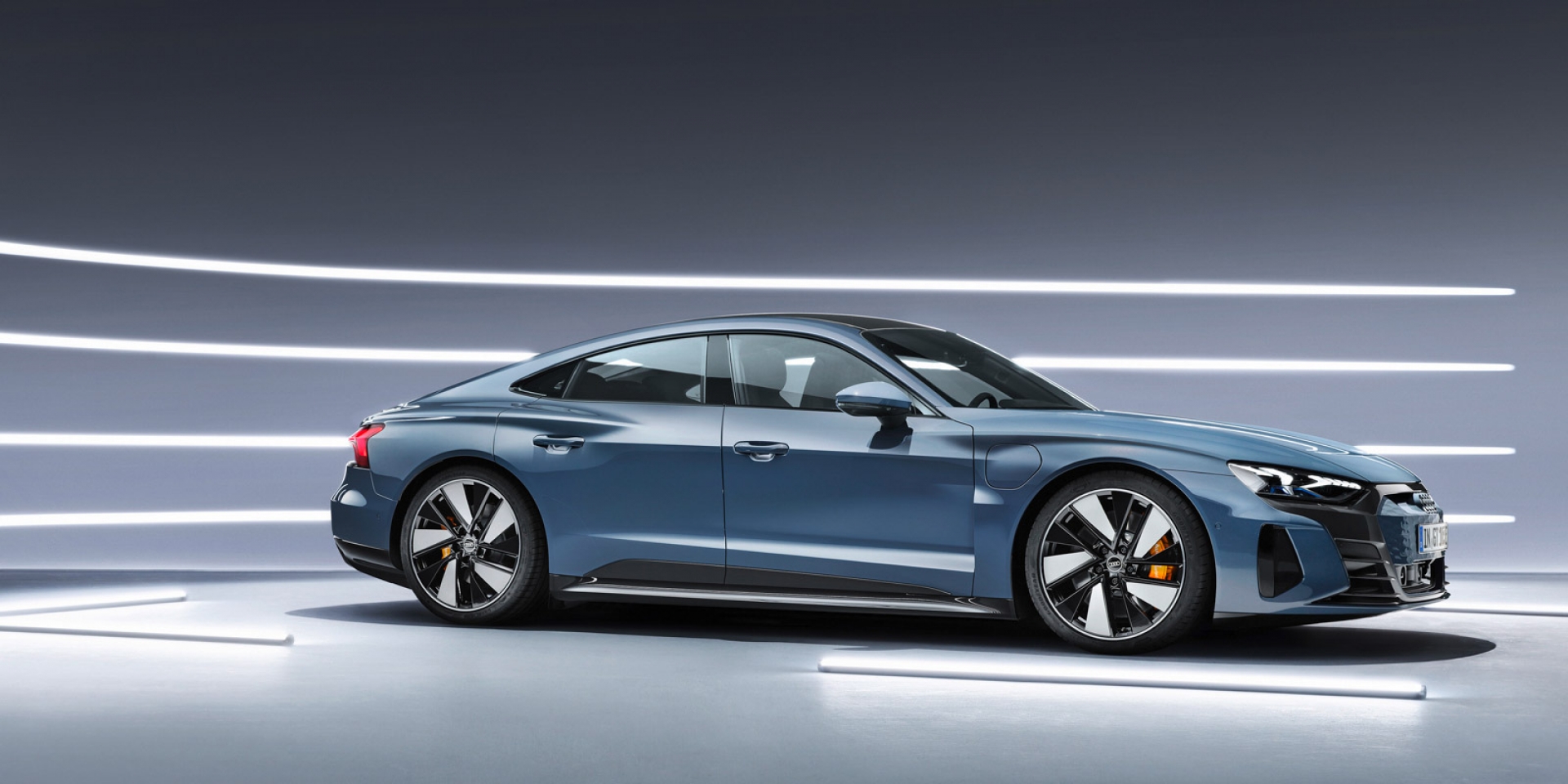 官方新聞稿 絕美電駒audi E Tron Gt 車系開始預售180kw Audi 極速充電站同步擴點 Supermoto8 官方新聞稿 絕美電駒audi E Tron Gt 車系開始預售180kw Audi 極速充電站同步擴點 Supermoto8