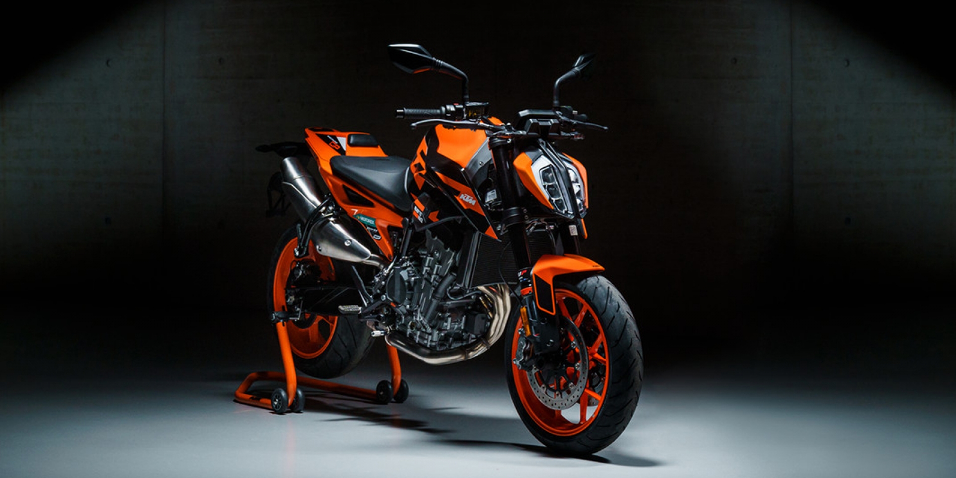 GP塗裝上身！KTM 890 DUKE GP 海外發表