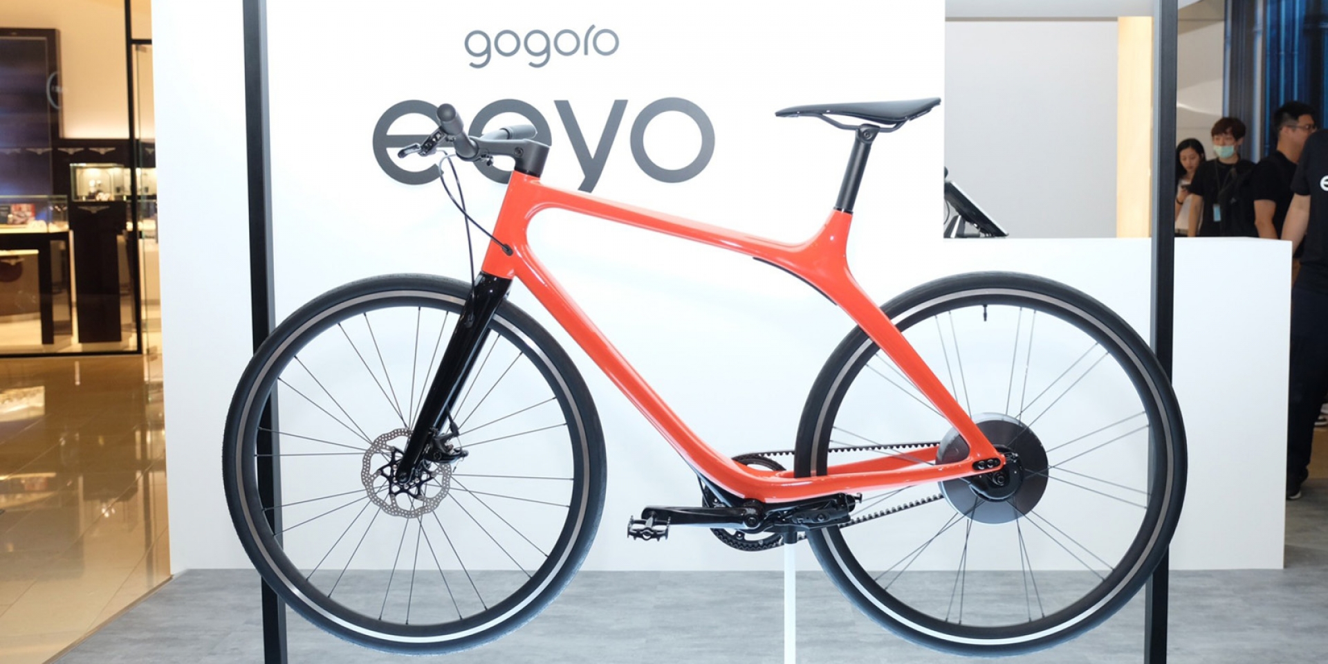 輕盈、高質感的智慧腳踏車。Gogoro Eeyo 電動腳踏車11.9萬起發表上市！