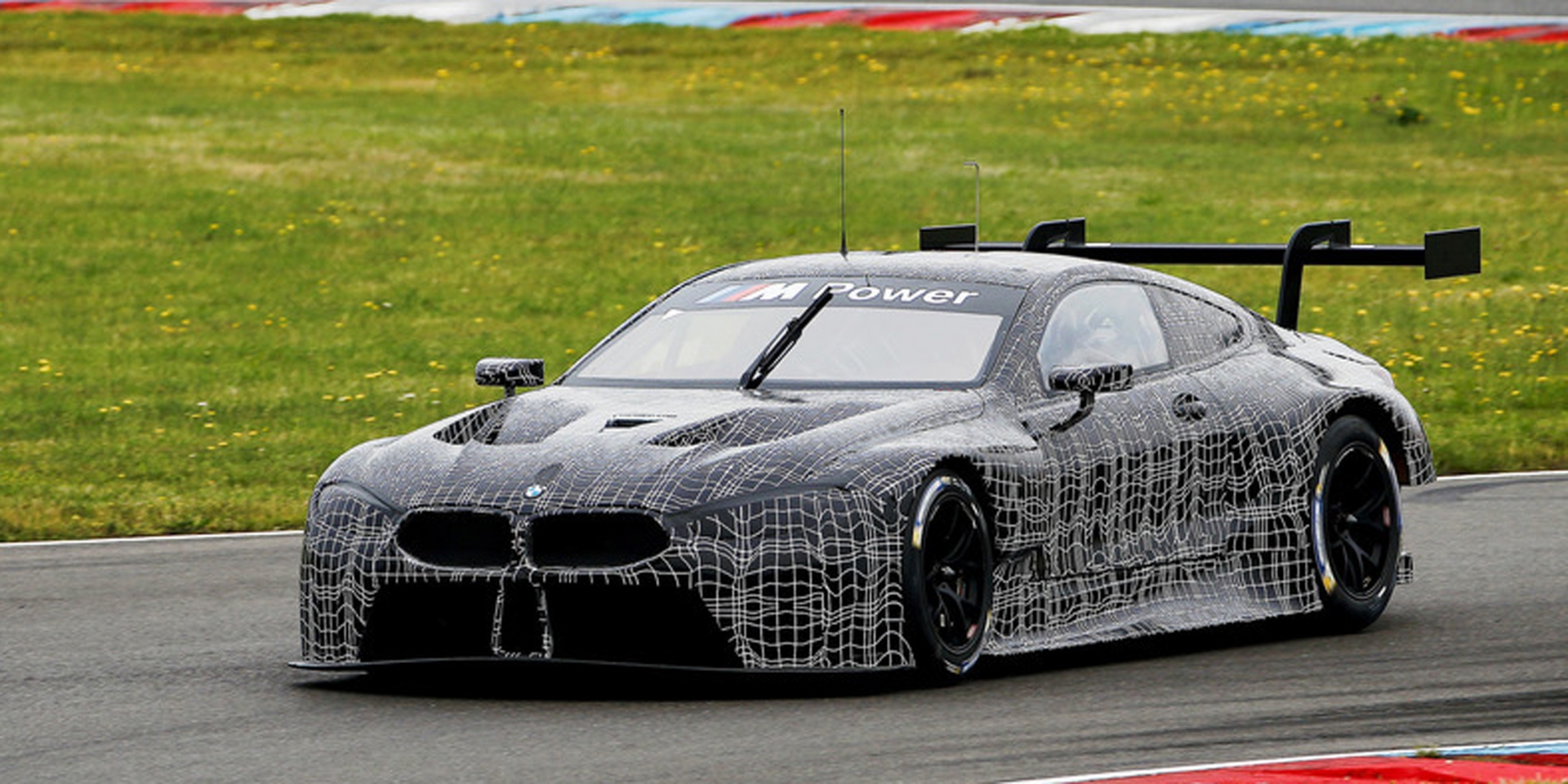 BMW M8 GTE完成測試！賽道首次捕捉，確定明年一月征戰！