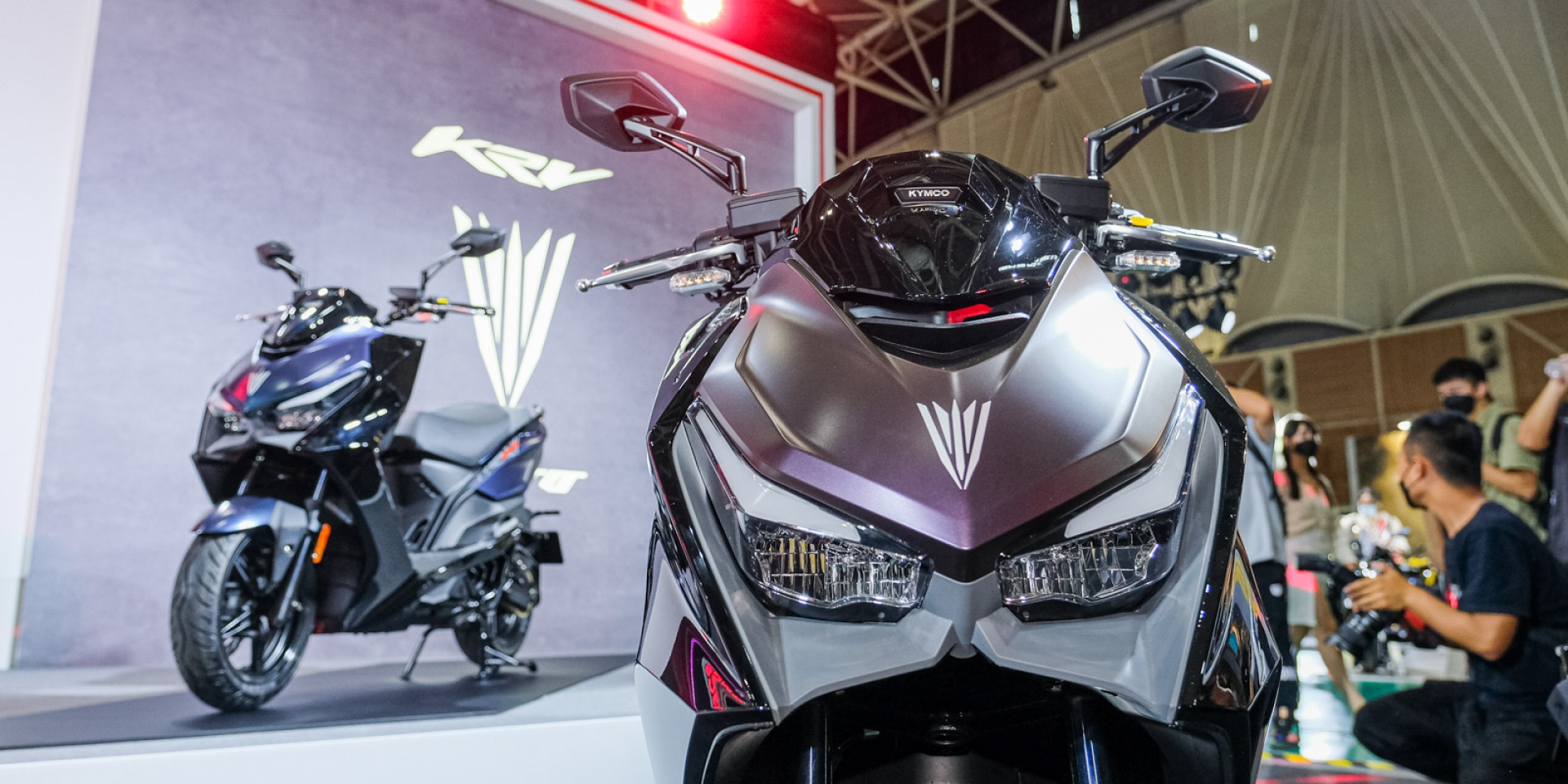 5萬6國民神車、KRV鏈條版現身！KYMCO 新豪邁125、KRV MOTO 180正式發表