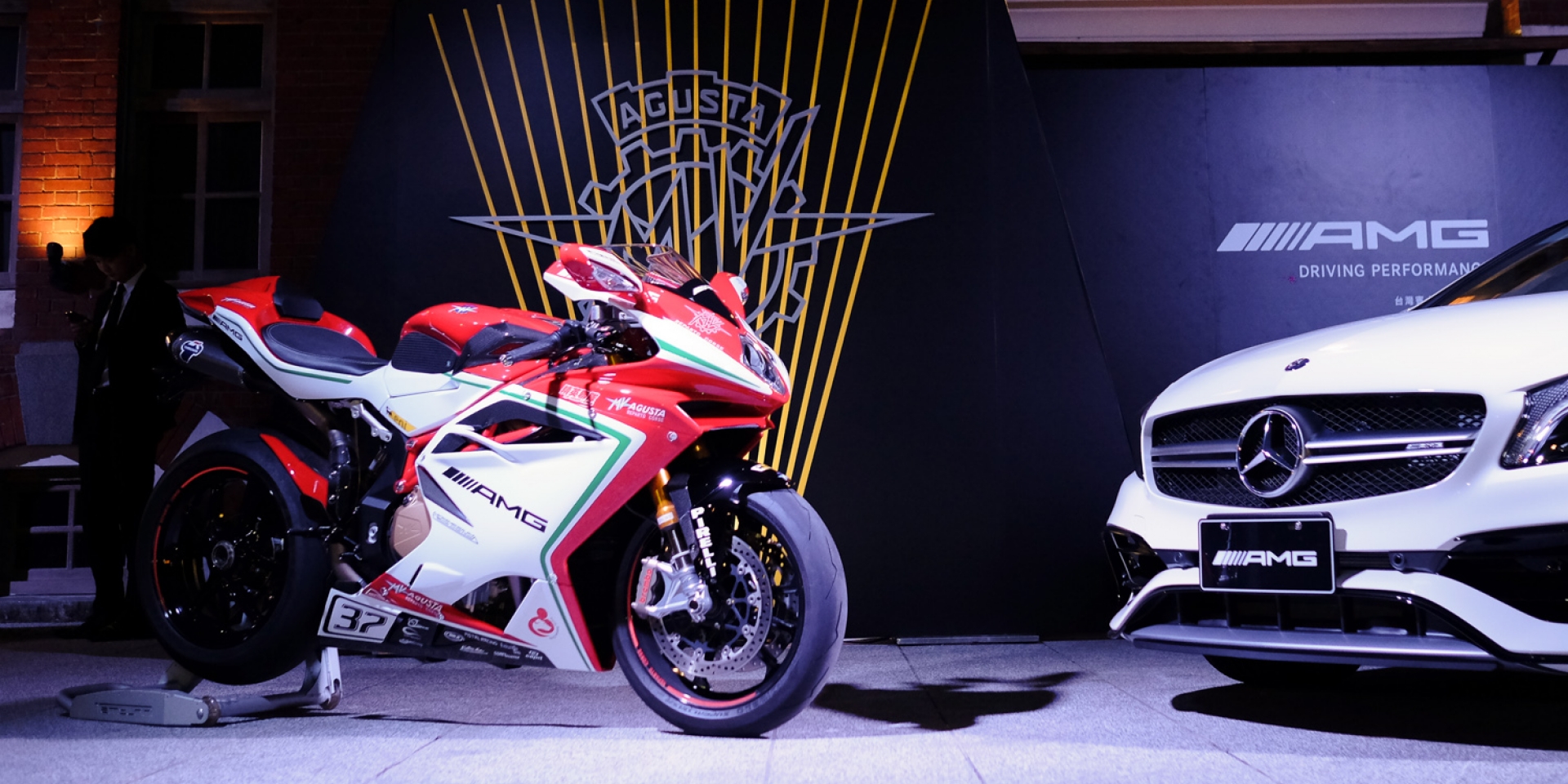 Moment of GLORY。MV Agusta 新車發表會