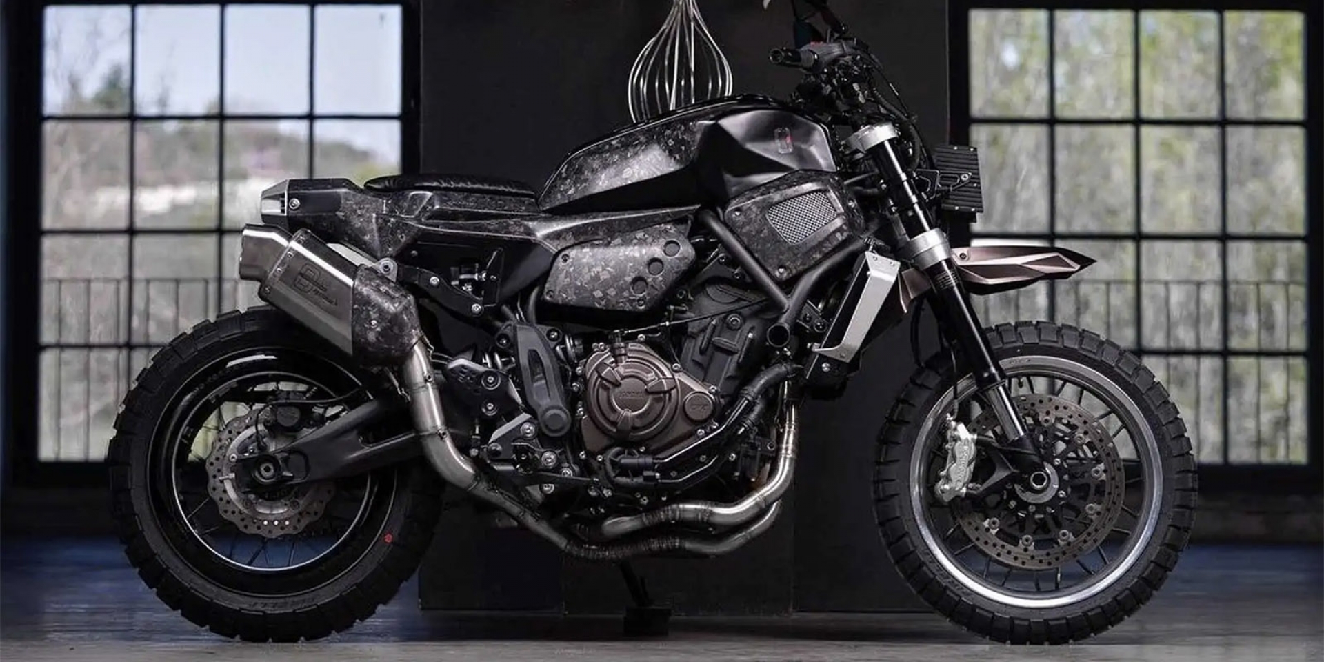 當賽博龐克遇上瘋狂麥斯！YAMAHA XSR700 