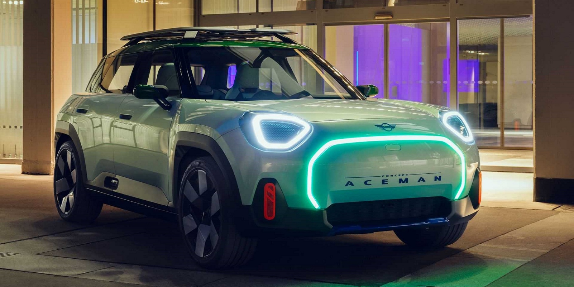 簡約英倫風搭配未來科技感！Mini 首款純電跨界車型Concept Aceman正式發表