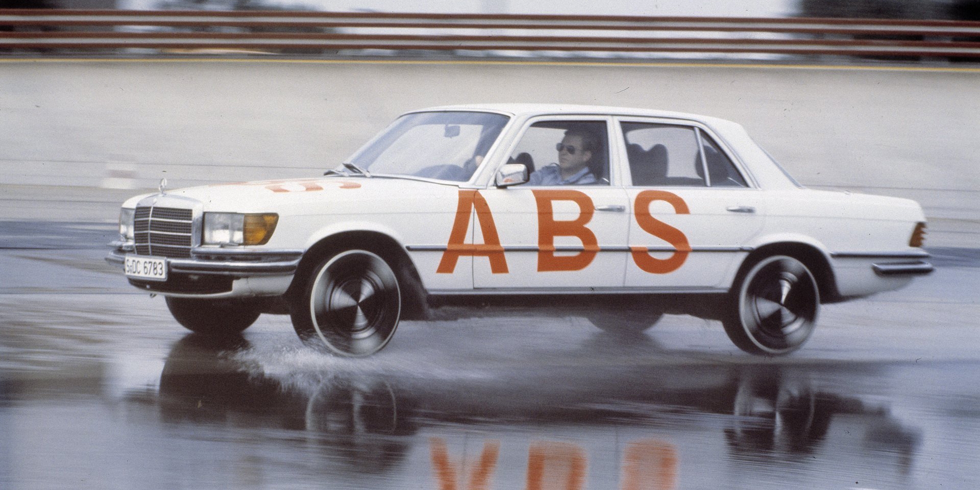 ABS 40歲了！但現在有的車還是沒有ABS阿！