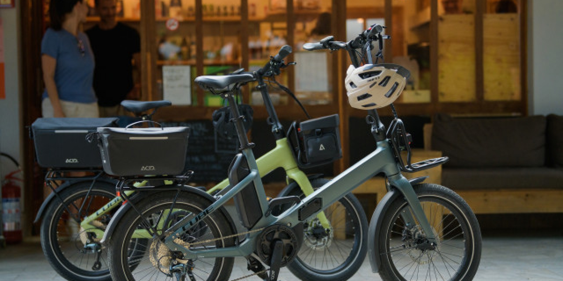 德國品牌Cube推出新款摺疊通勤電動自行車，適合現代探險家和通勤者！