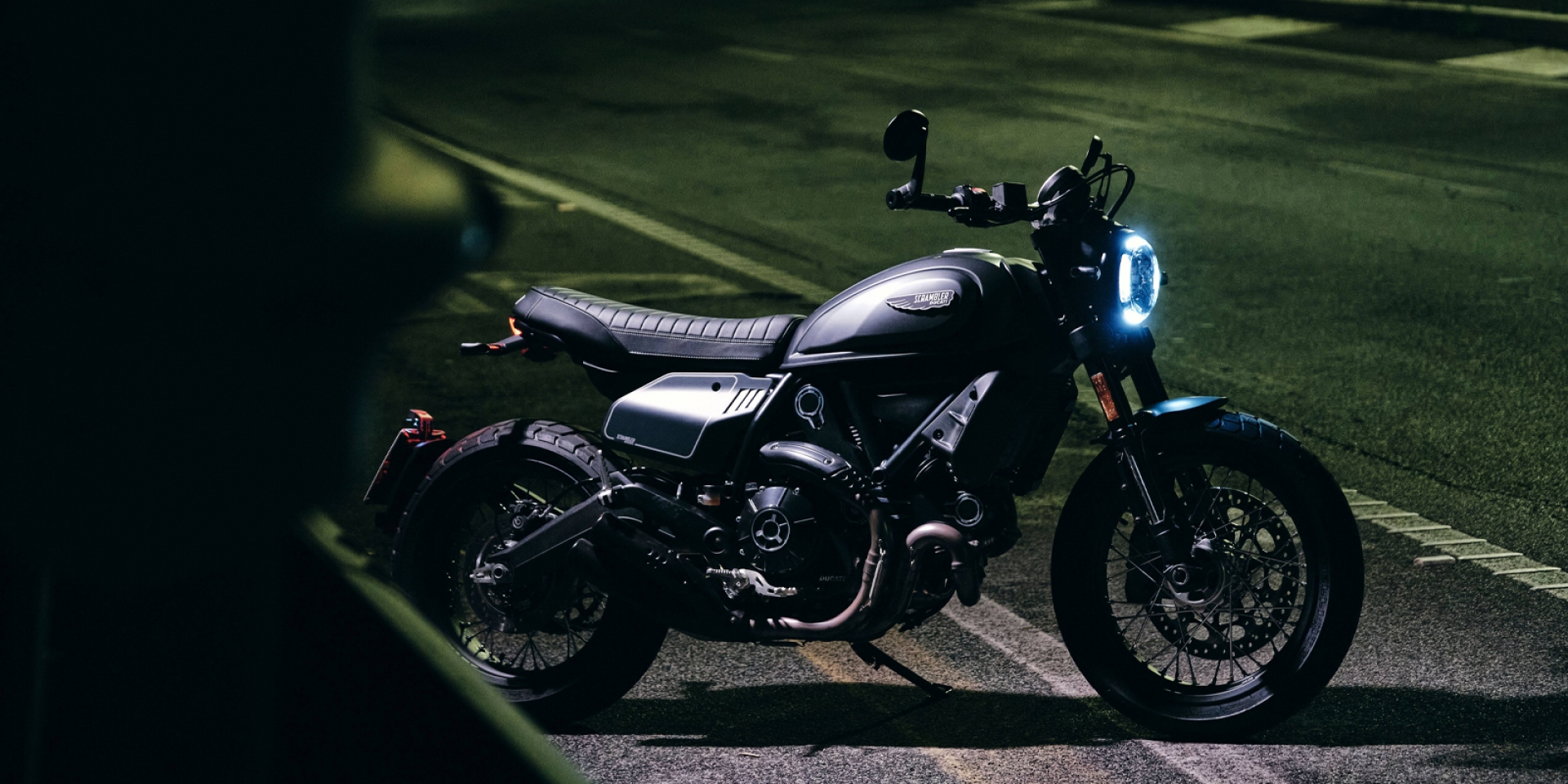 Flat Track風格低調黑！Ducati Scrambler Nightshift 新車發表