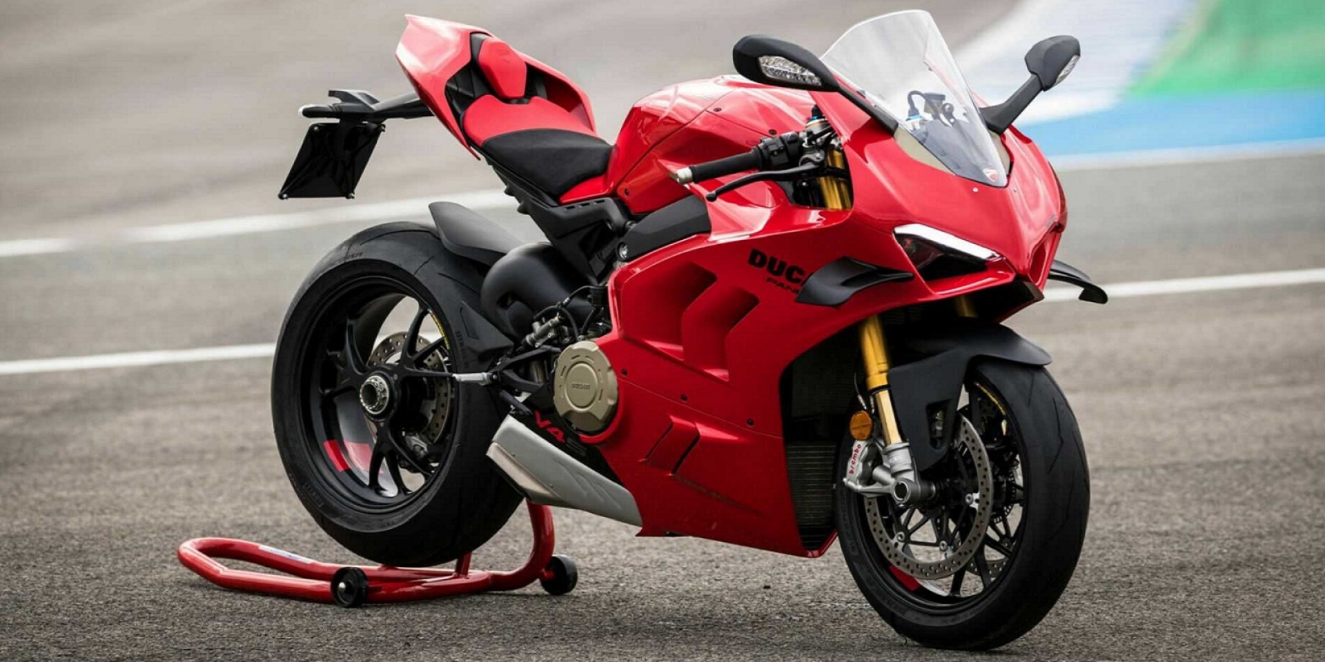 追求更優異的單圈成績！2023年式Ducati Panigale V4正式推出