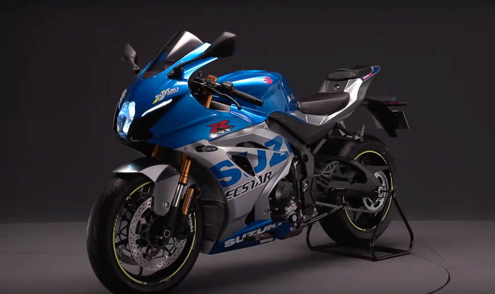 GSX-R1000R換上新塗裝後，整個有幾分GSX-RR廠車的氣氛