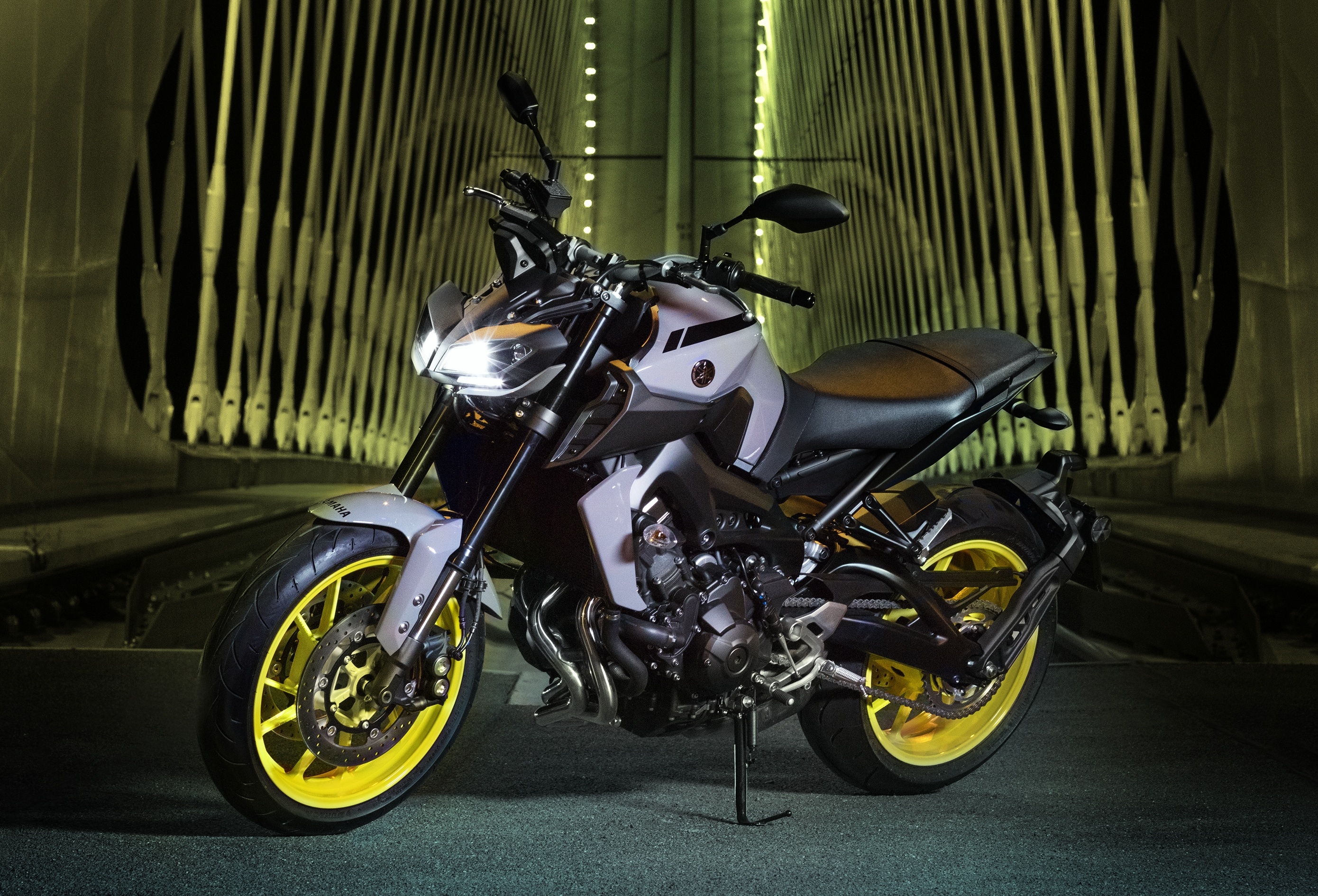 Yamaha 宣布mt 09高階sp 版將於18上市 Supermoto8