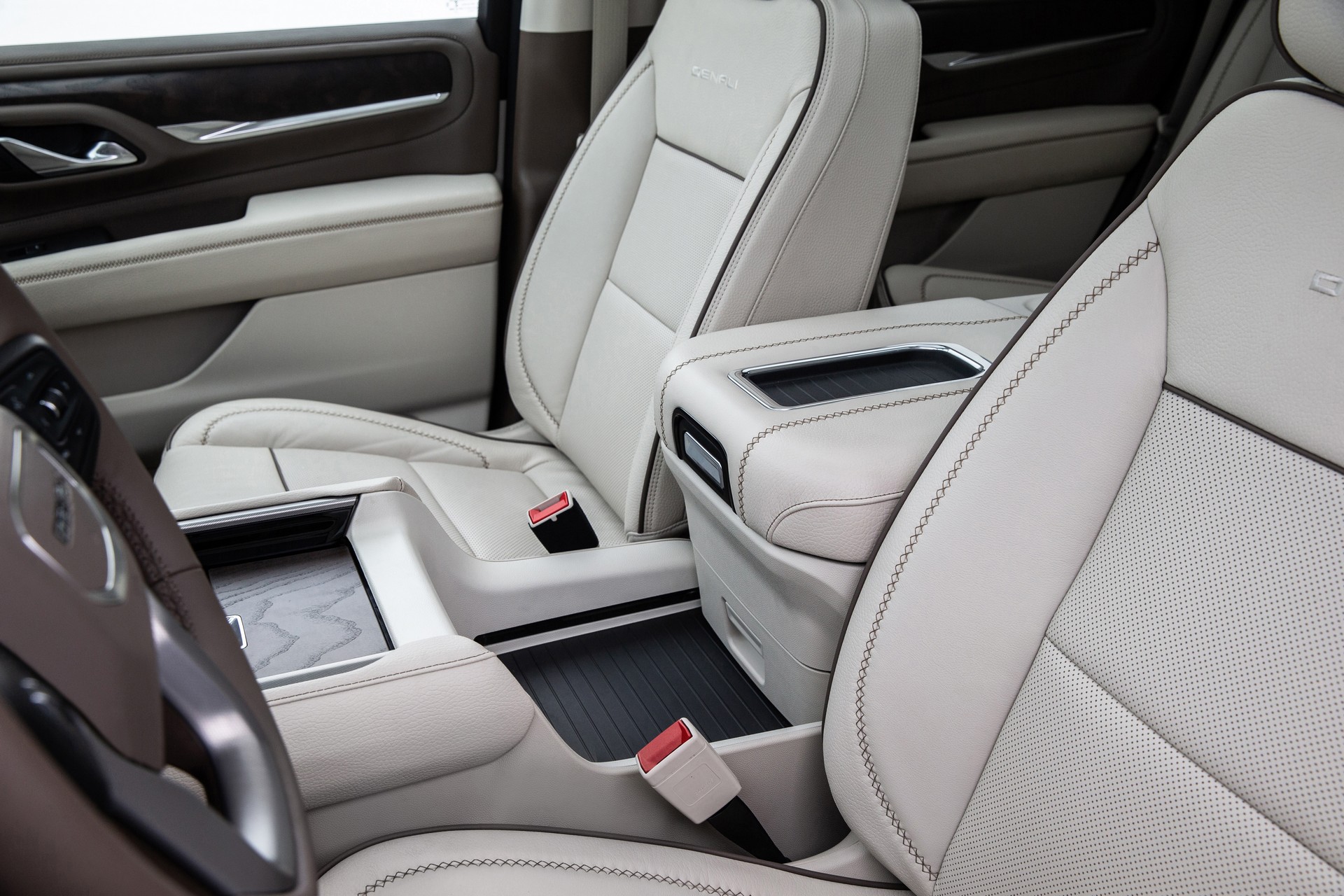 The Fuel-Efficient Gmc Yukon: Power And Economy Combined