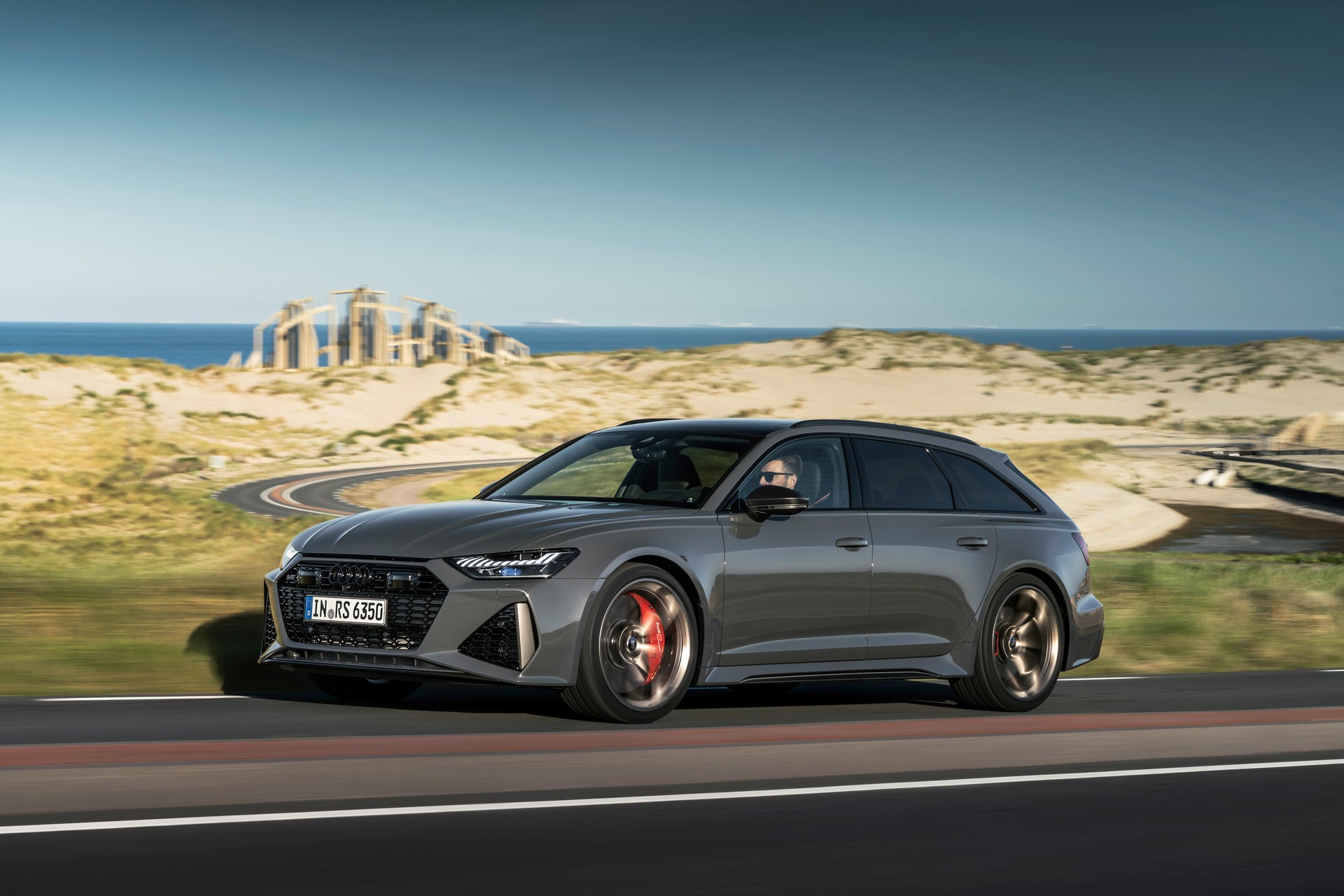 地表最帥AUDI RS6、RS7再升級，更強、更輕、極速破300 SUPERMOTO8