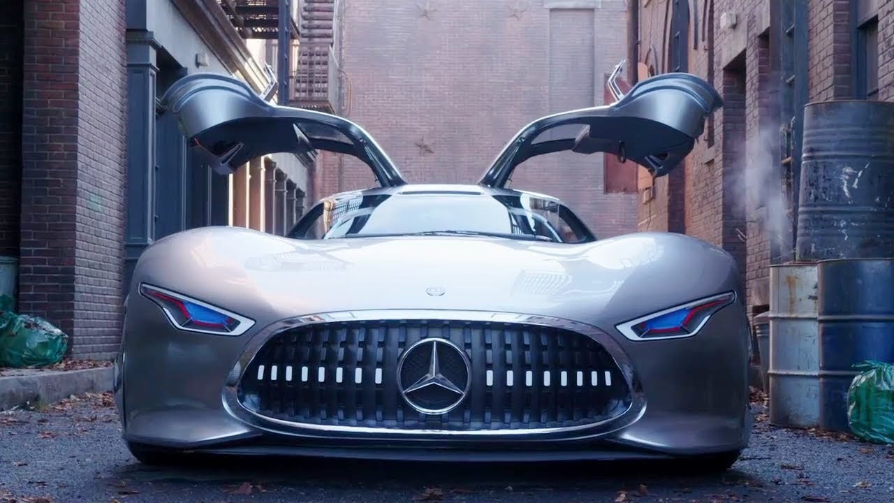 Mercedes AMG Vision Gran Turismo Justice League